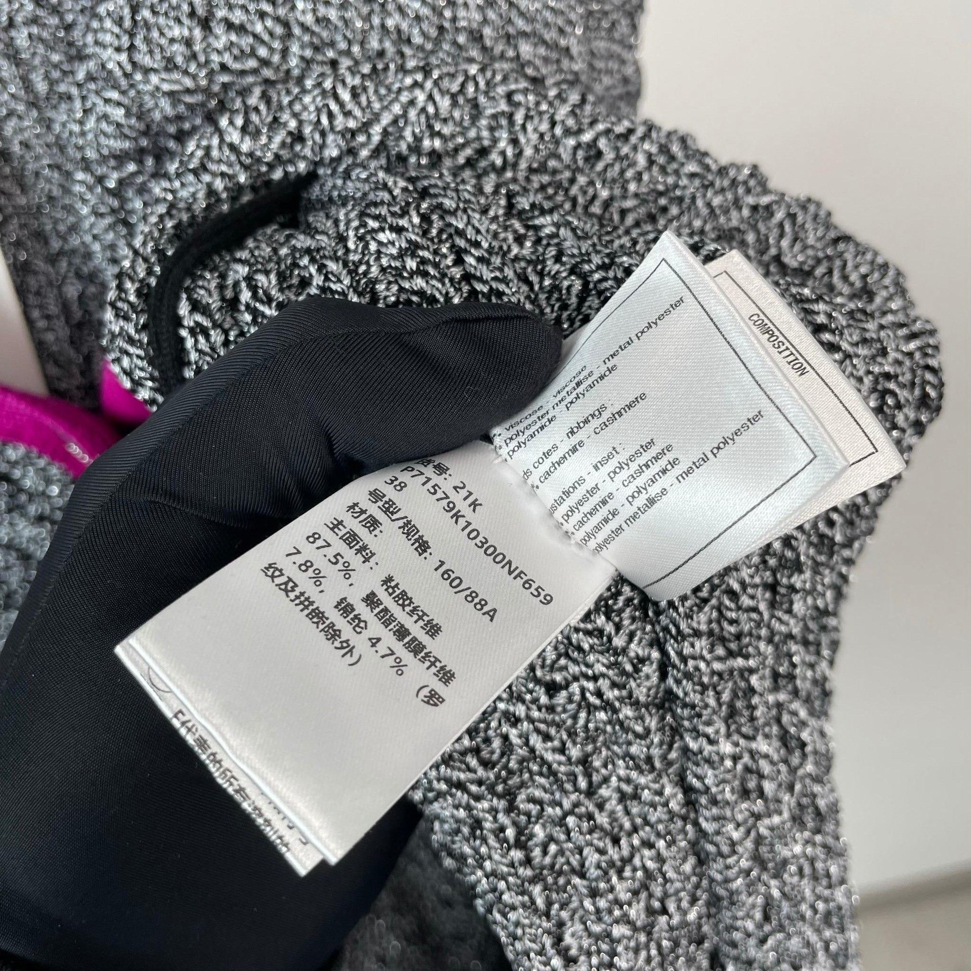 Chanel Chanel Knit Silver Sweater 38 Women Size S / US 4 / IT 40 - 8 Thumbnail