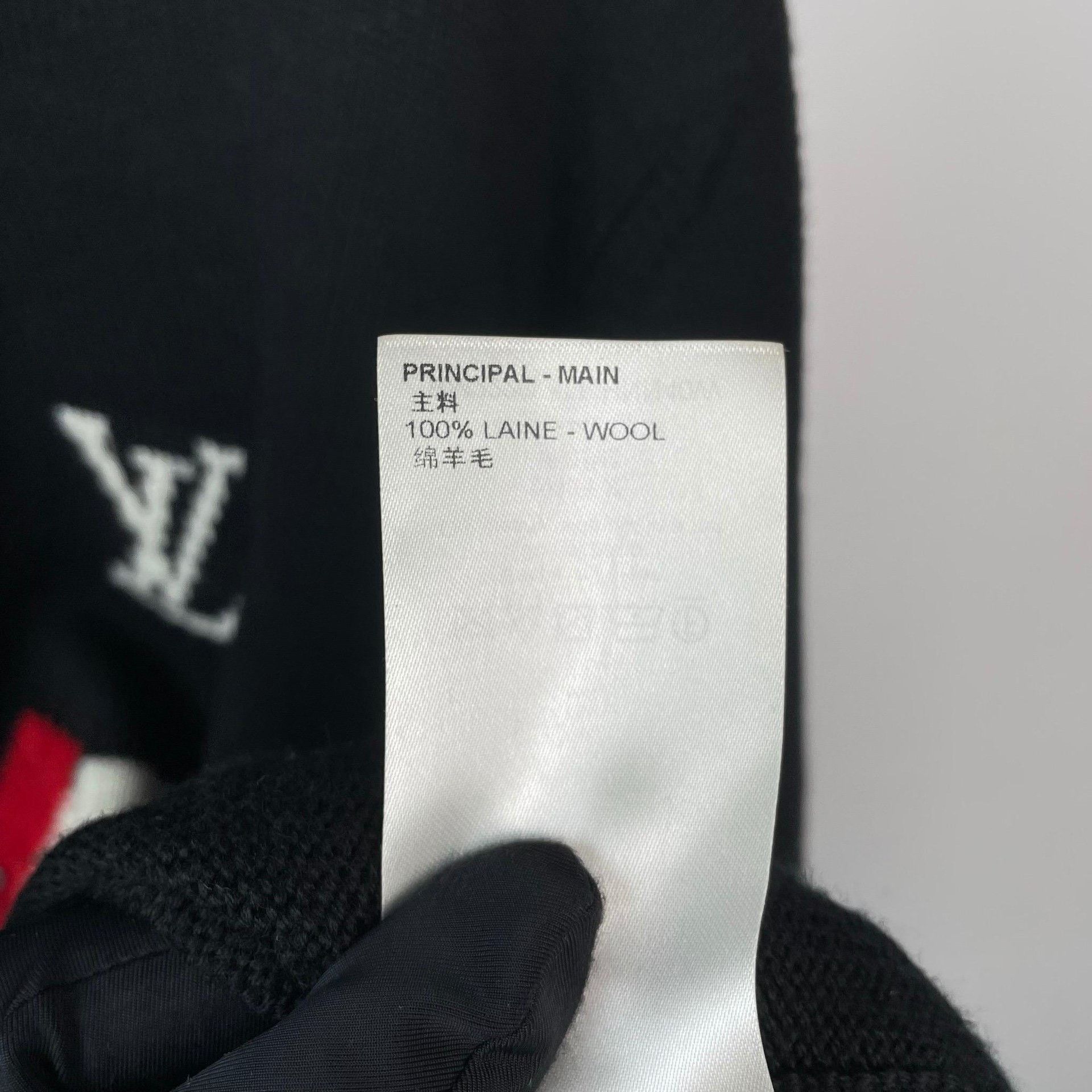 Louis Vuitton Louis Vuitton Sweater L Men Size US L / EU 52-54 / 3 - 7 Thumbnail