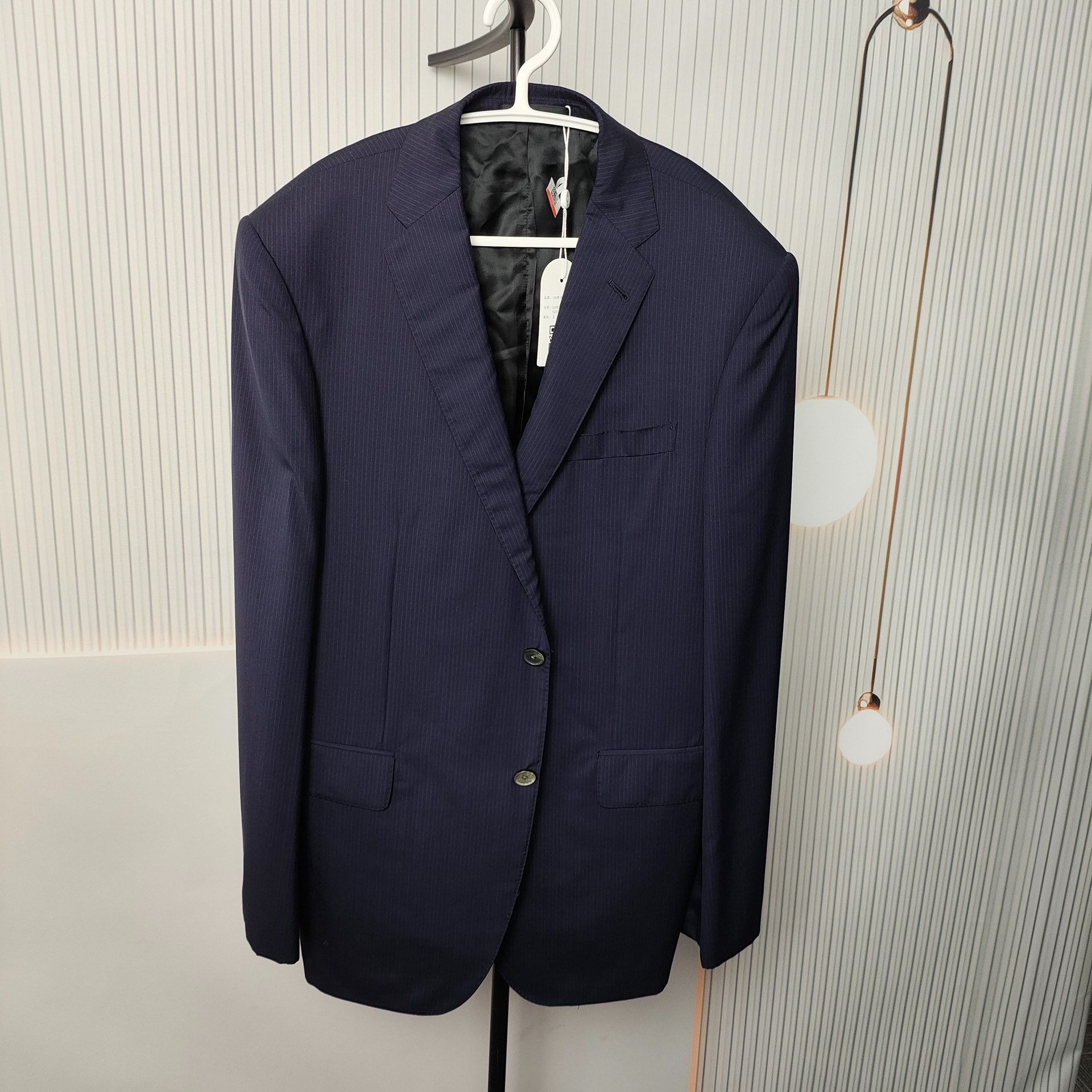 Louis Vuitton Louis Vuitton Blue Suit S Men Size 40R - 7 Thumbnail