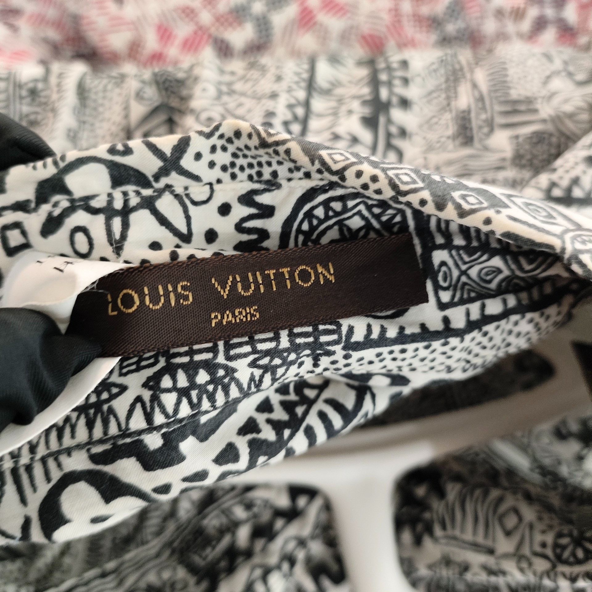 Louis Vuitton Louis Vuitton Gray Shirt M Men Size US M / EU 48-50 / 2 - 3 Thumbnail