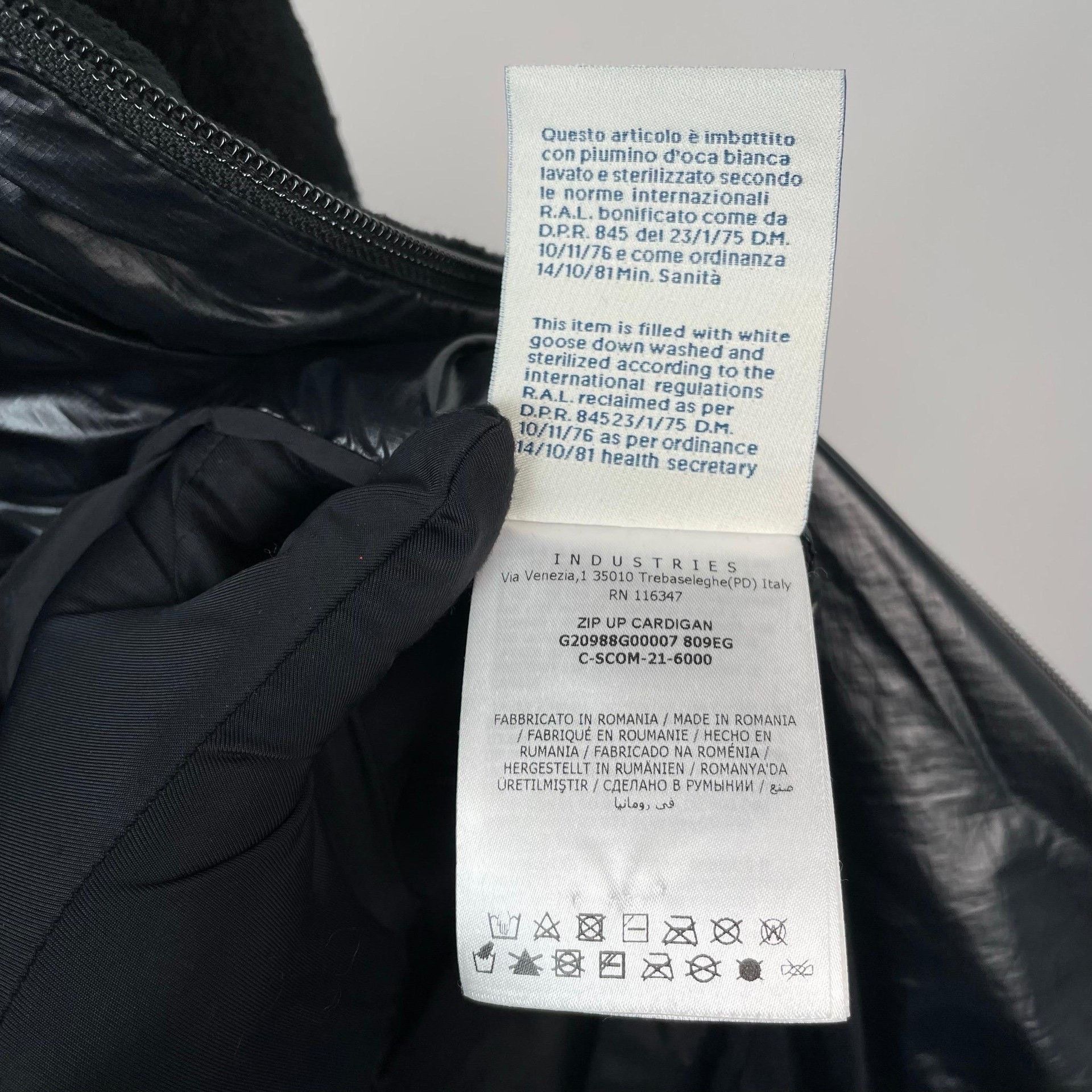 Moncler Moncler Black Light Jacket S Men Size US S / EU 44-46 / 1 - 8 Thumbnail