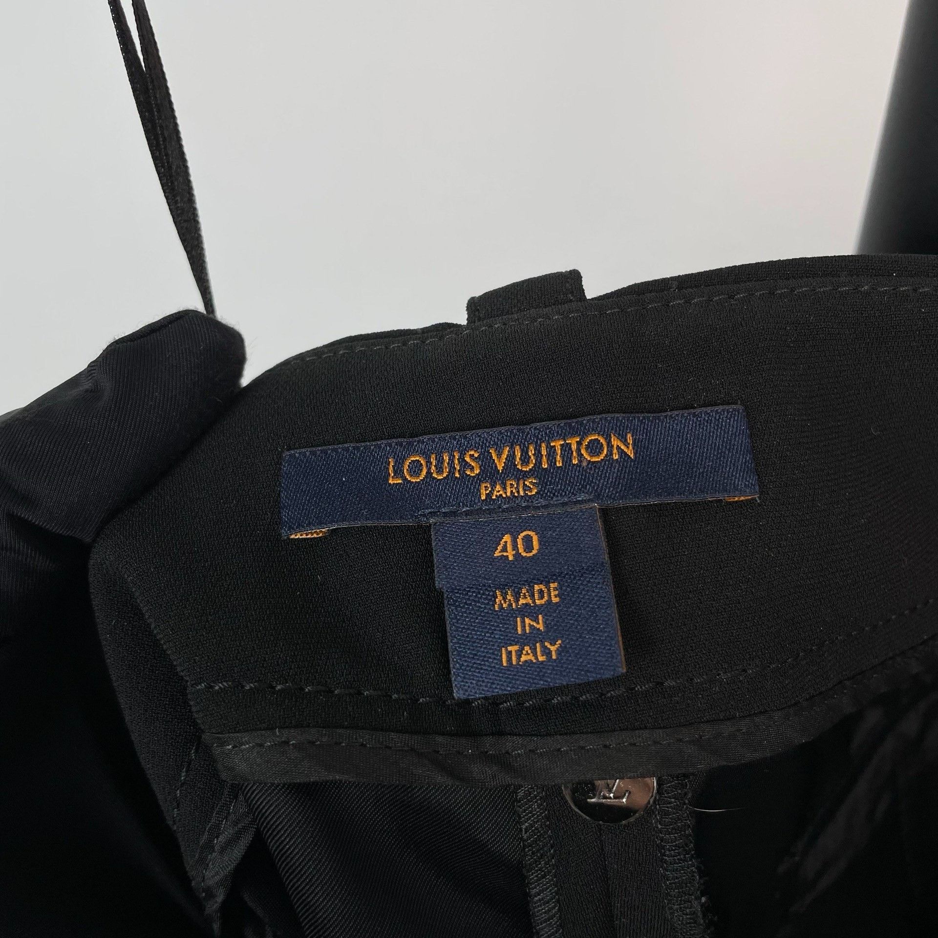 Louis Vuitton Louis Vuitton Black Pants 40 Women Size 40" / US 18 - 5 Thumbnail