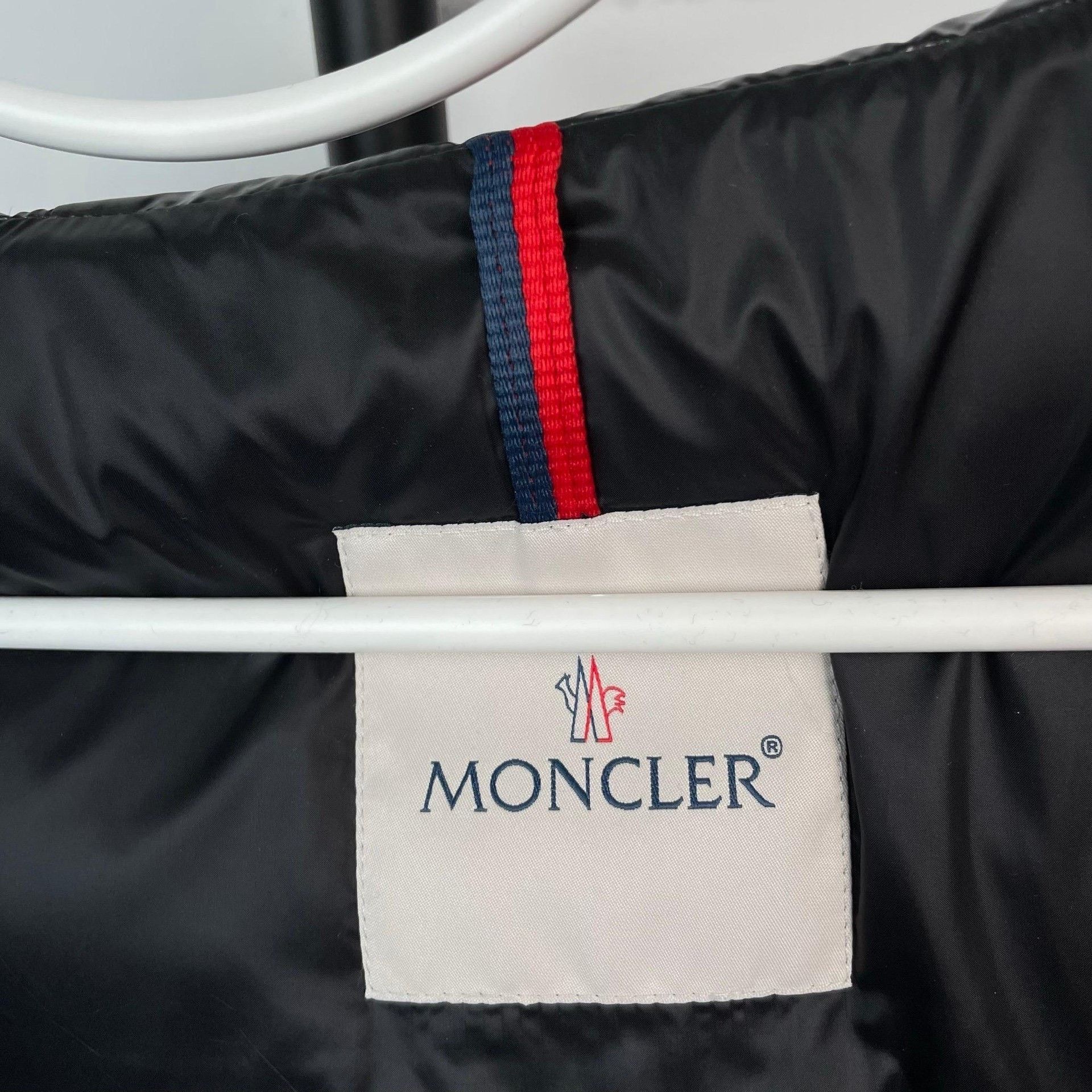 Moncler Moncler Black Heavy Coat 24 Men Size US XS / EU 42 / 0 - 6 Thumbnail