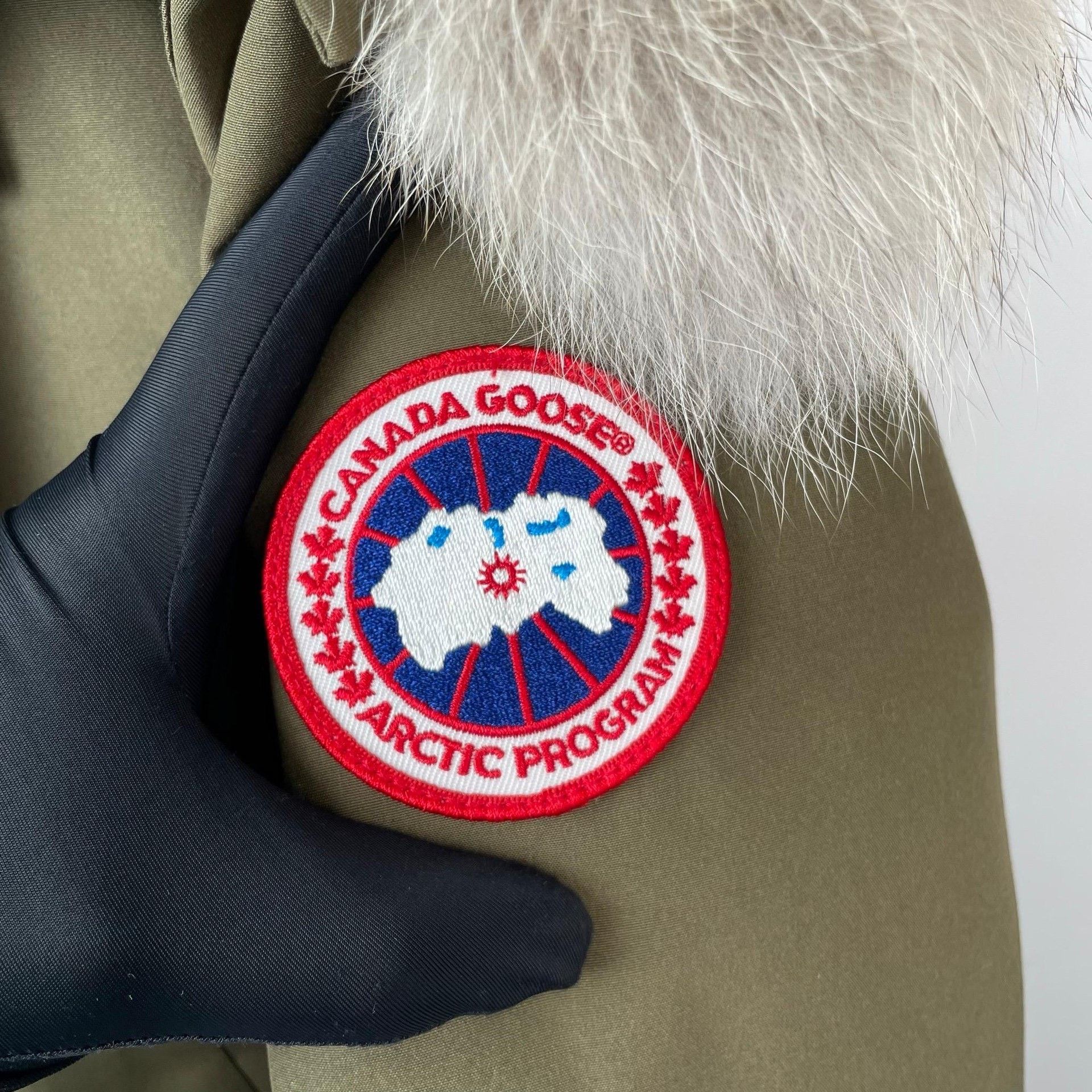 Canada Goose Canada Goose Green Heavy Coat S Men Size US S / EU 44-46 / 1 - 3 Thumbnail
