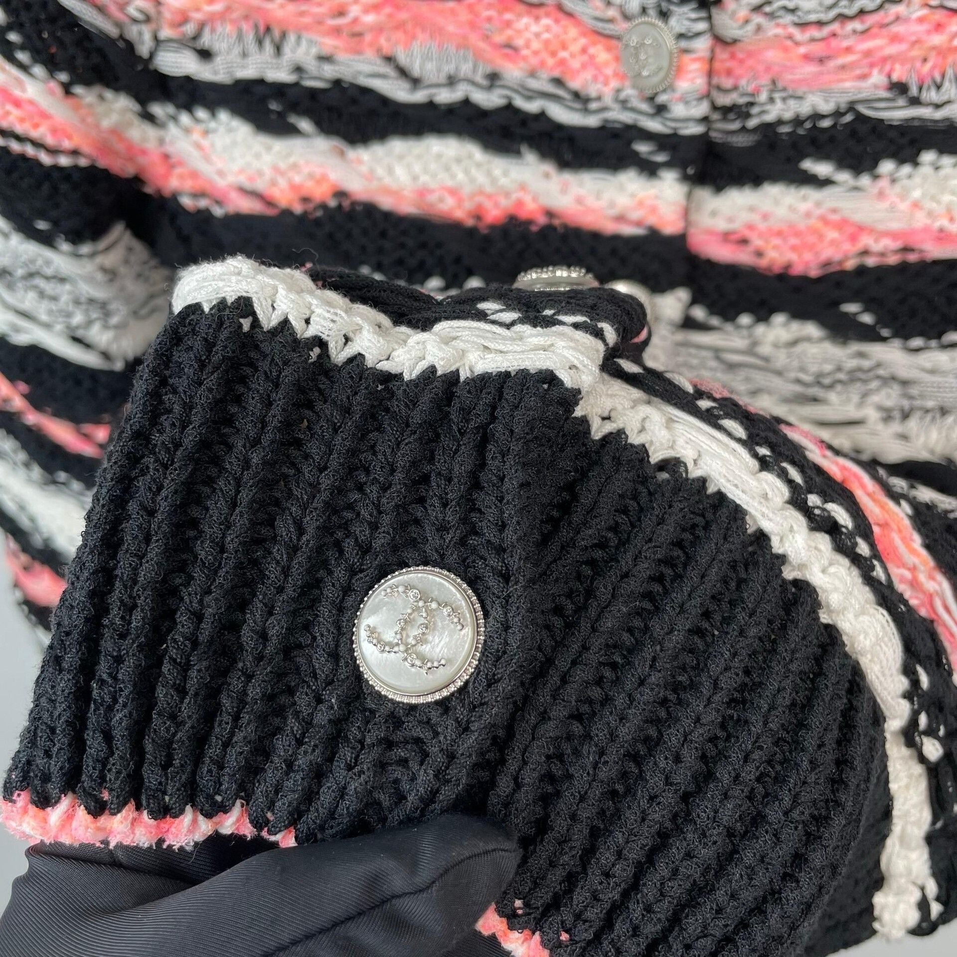 Chanel Chanel Multi Sweater S Women Size S / US 4 / IT 40 - 4 Thumbnail