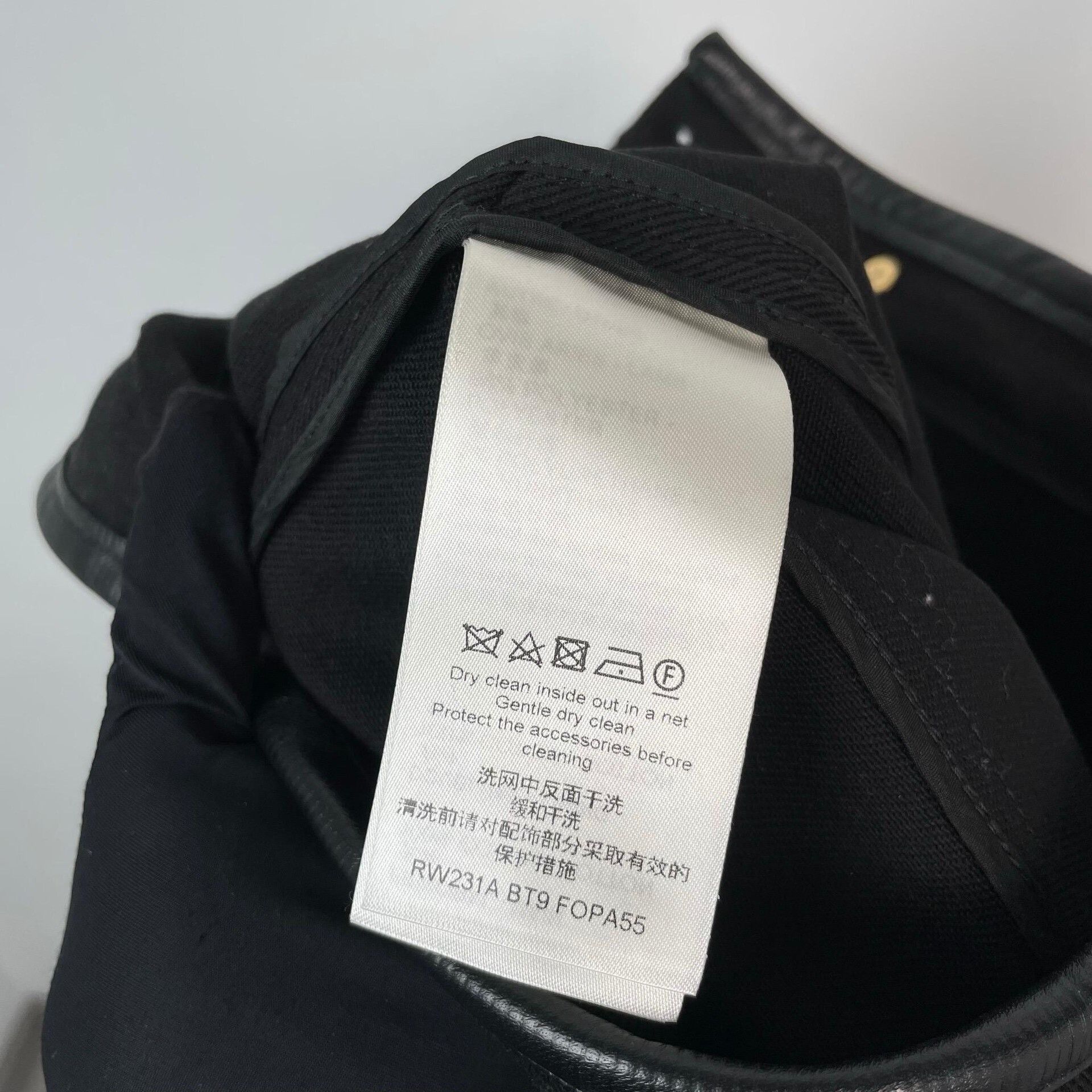 Louis Vuitton Louis Vuitton Black Denim Jeans 34 Men Size US 34 / EU 50 - 7 Thumbnail