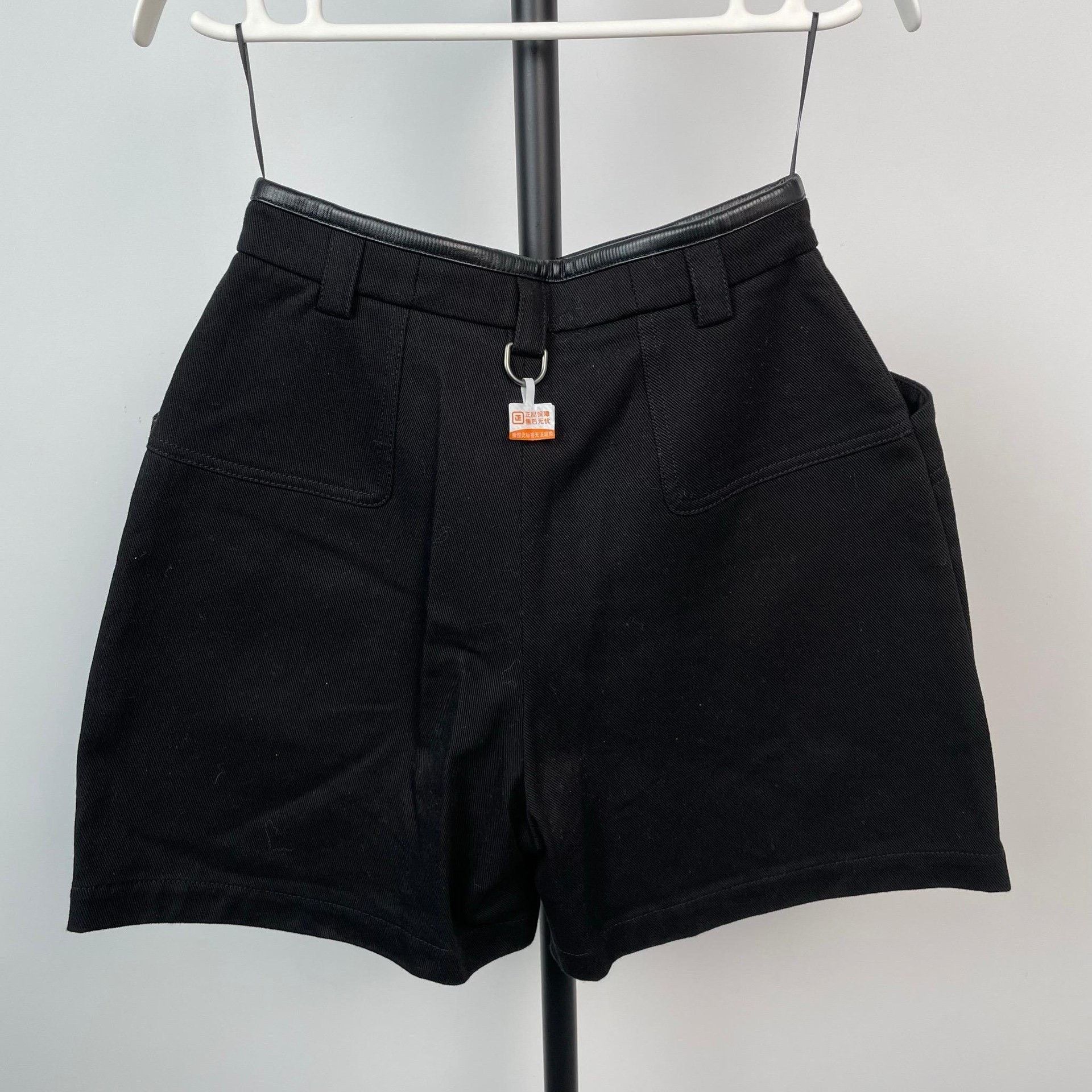 Louis Vuitton Louis Vuitton Black Denim Jeans 34 Men Size US 34 / EU 50 - 2 Thumbnail