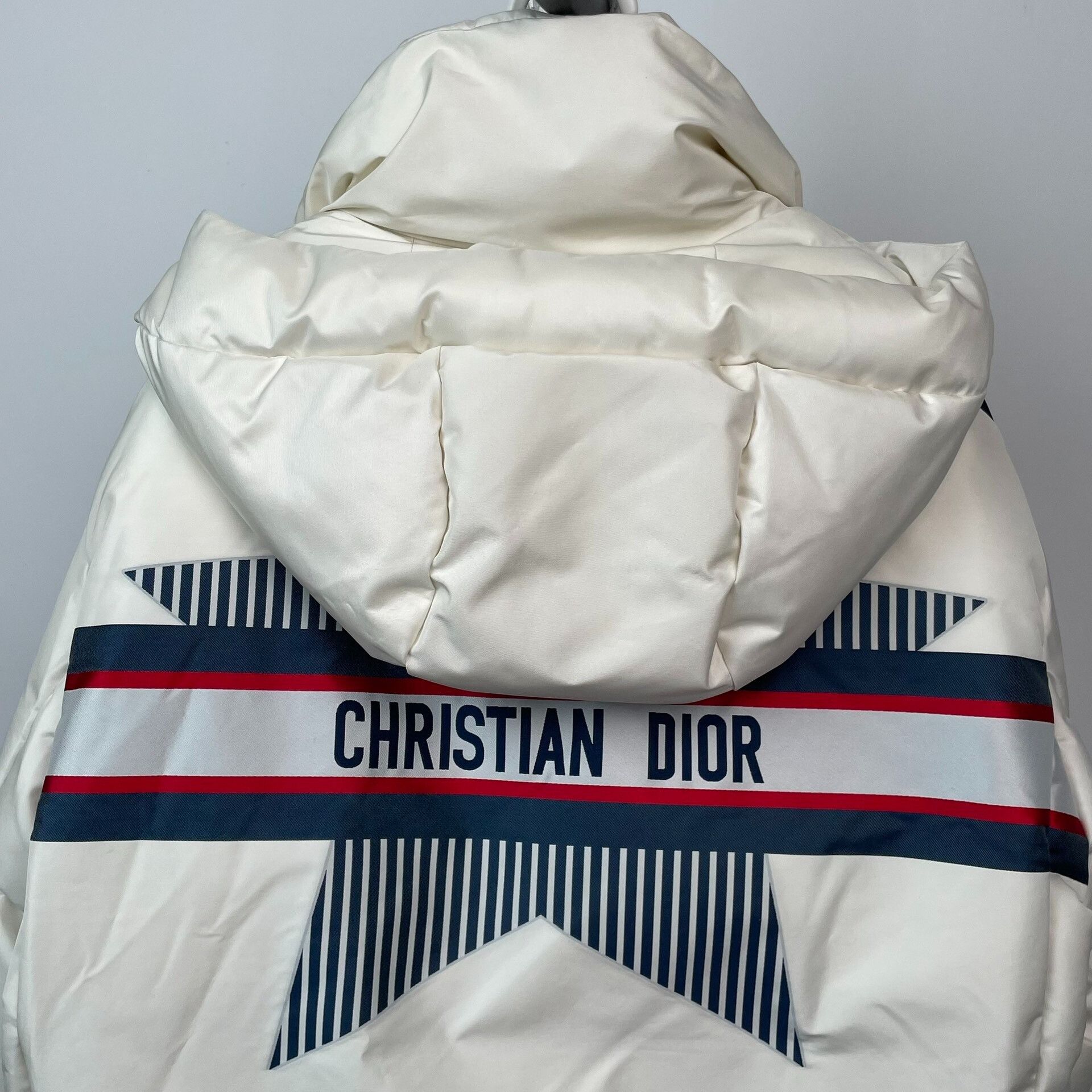 Dior Dior Reflective White Heavy Coat S Men Size US S / EU 44-46 / 1 - 3 Thumbnail