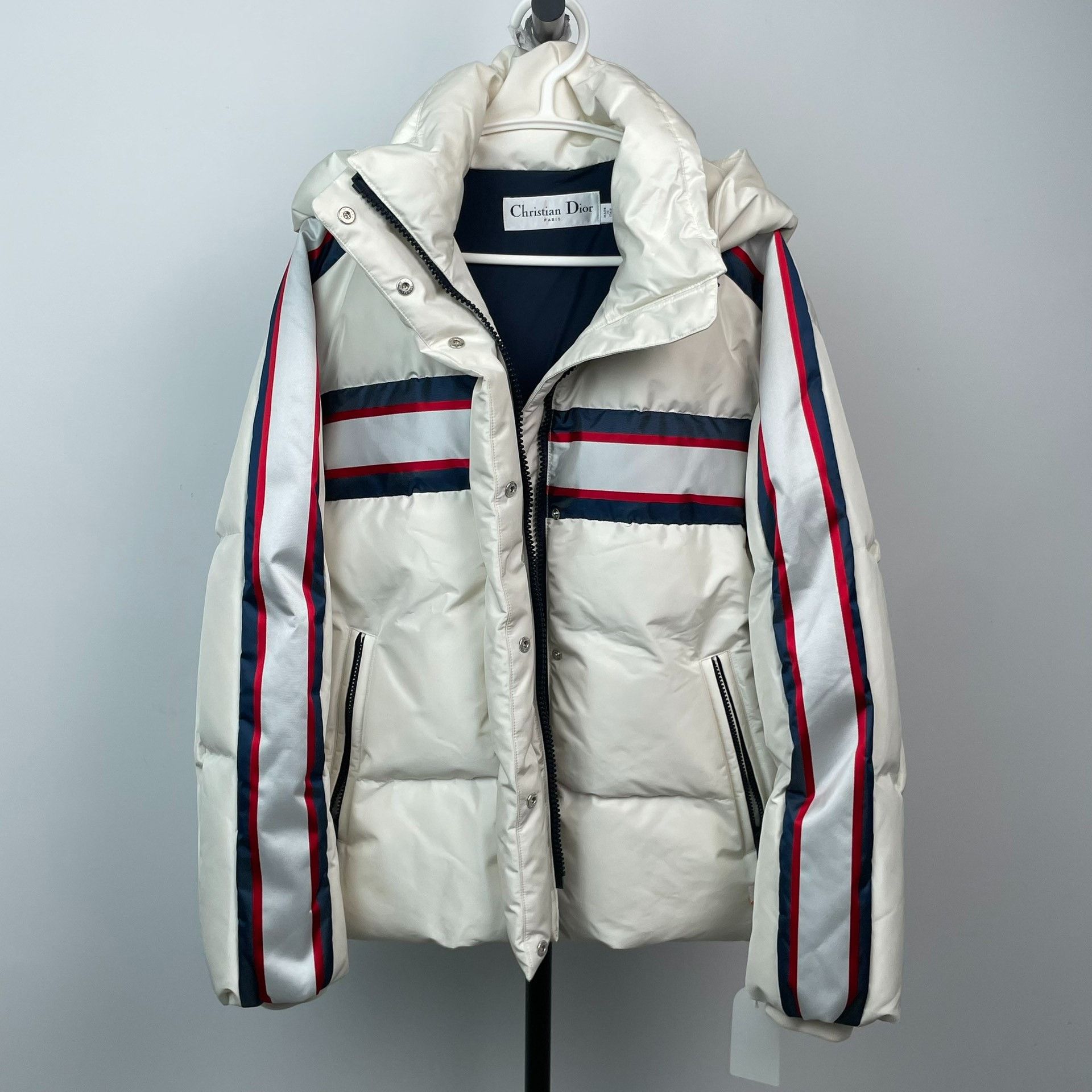 Dior Dior Reflective White Heavy Coat S Men Size US S / EU 44-46 / 1 - 9 Thumbnail