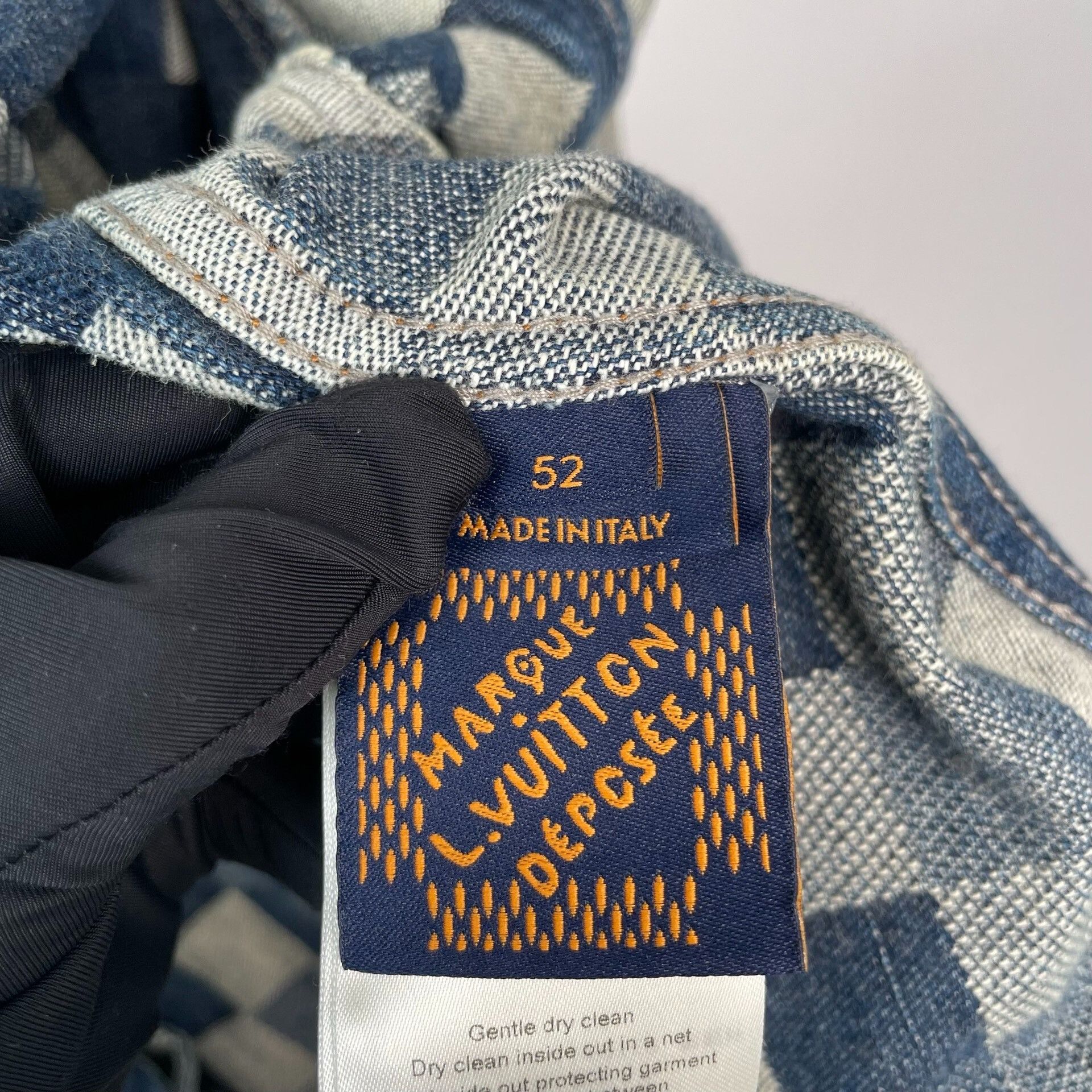 Louis Vuitton Louis Vuitton Blue Light Jacket S Men Size US S / EU 44-46 / 1 - 9 Thumbnail