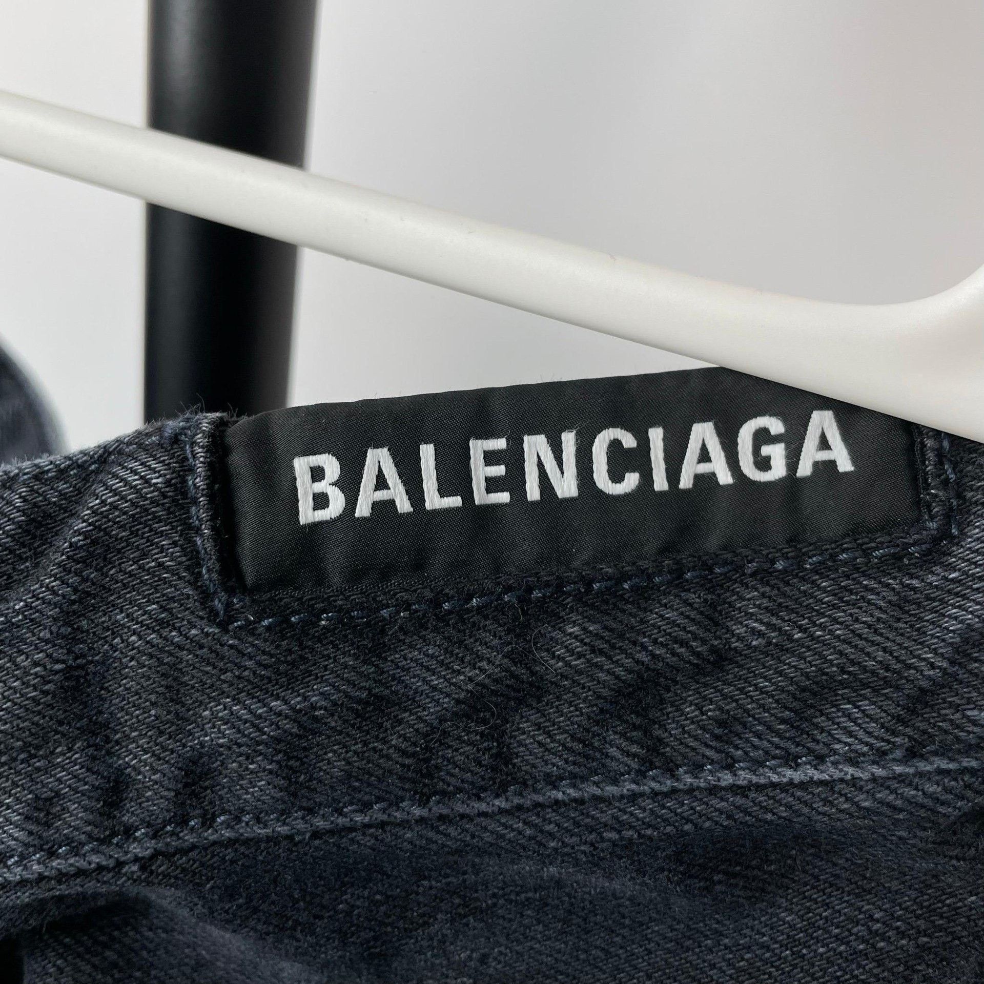 Balenciaga Balenciaga Black Denim Jeans XXS Men Size US 26 / EU 42 - 6 Thumbnail