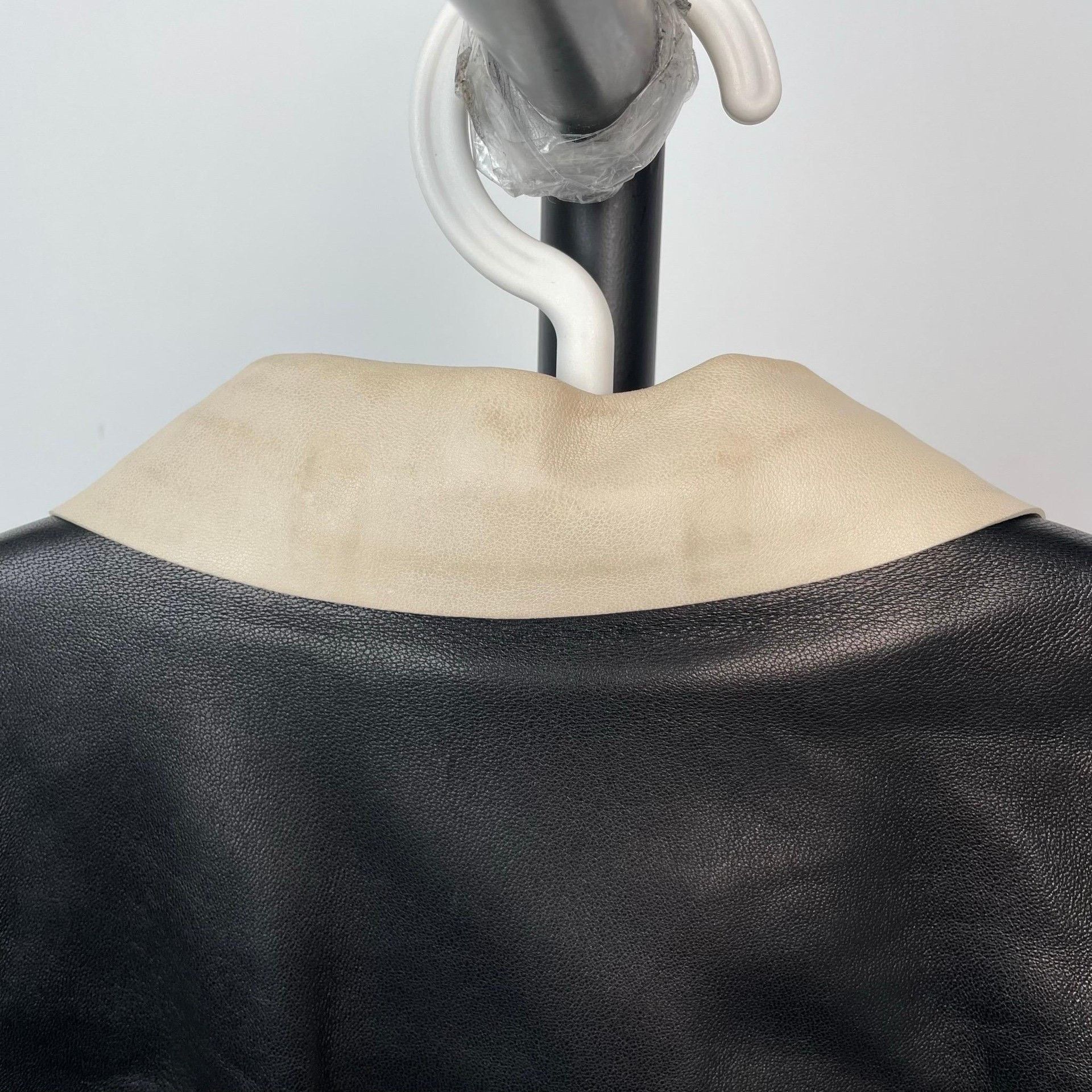 Valentino Valentino White Leather Jacket M Men Size US M / EU 48-50 / 2 - 5 Thumbnail