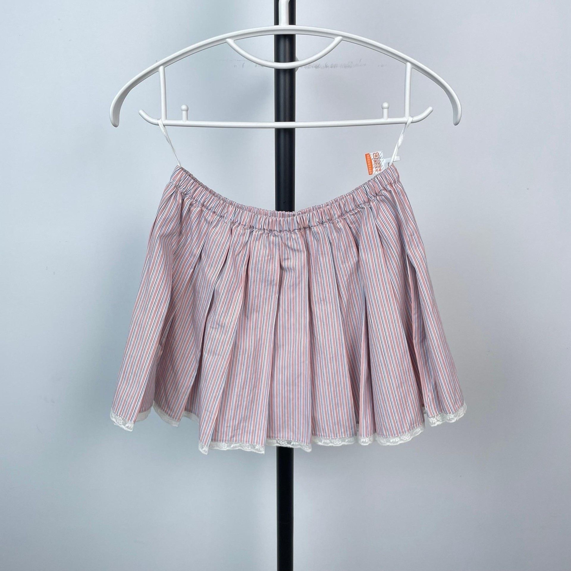 Miu Miu Miu Miu Striped Pink Skirt 24 Women Size 24" / US 00 / IT 34 - 2 Thumbnail