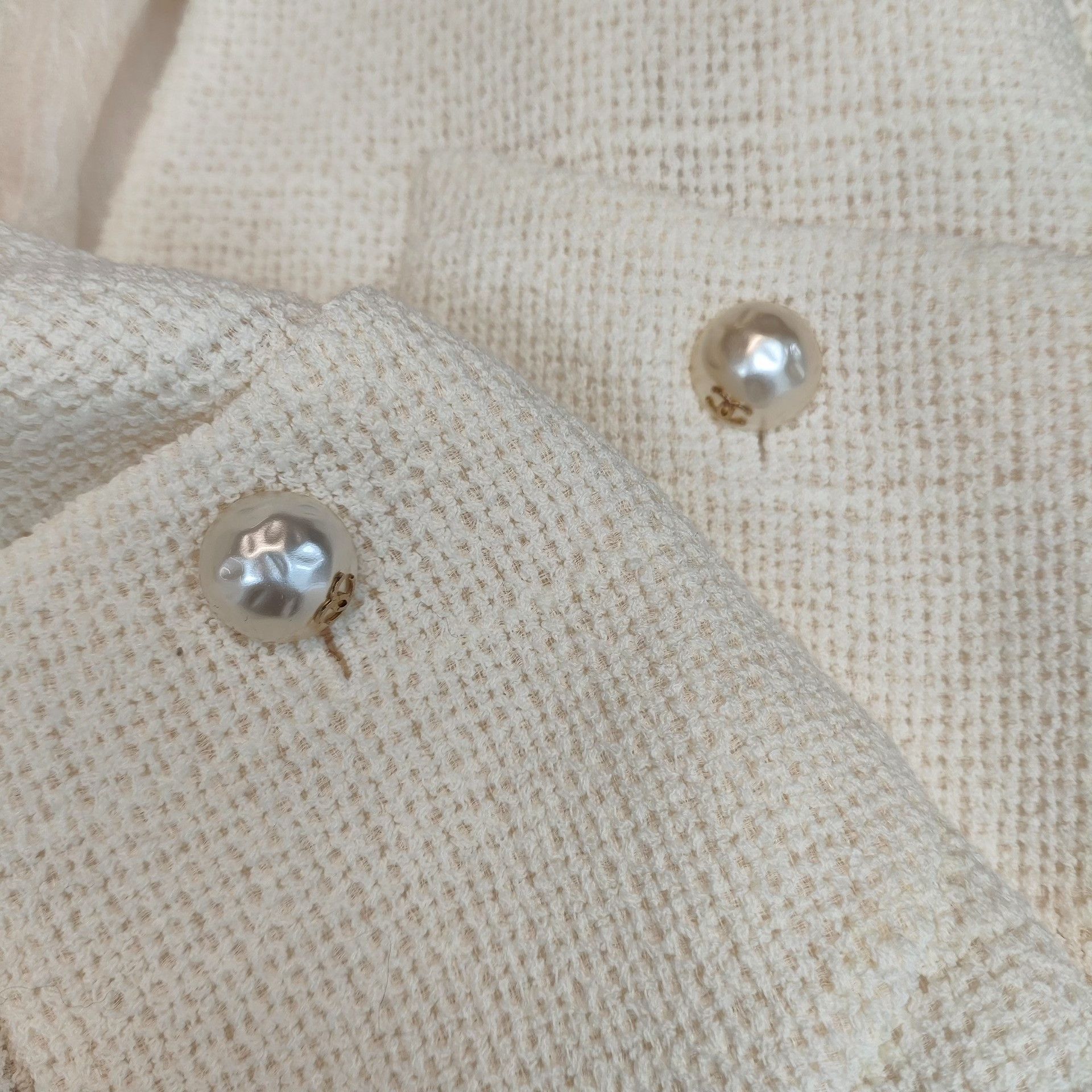 Chanel Chanel Silk Cropped White Jacket 34 Women Size XS / US 0-2 / IT 36-38 - 4 Thumbnail