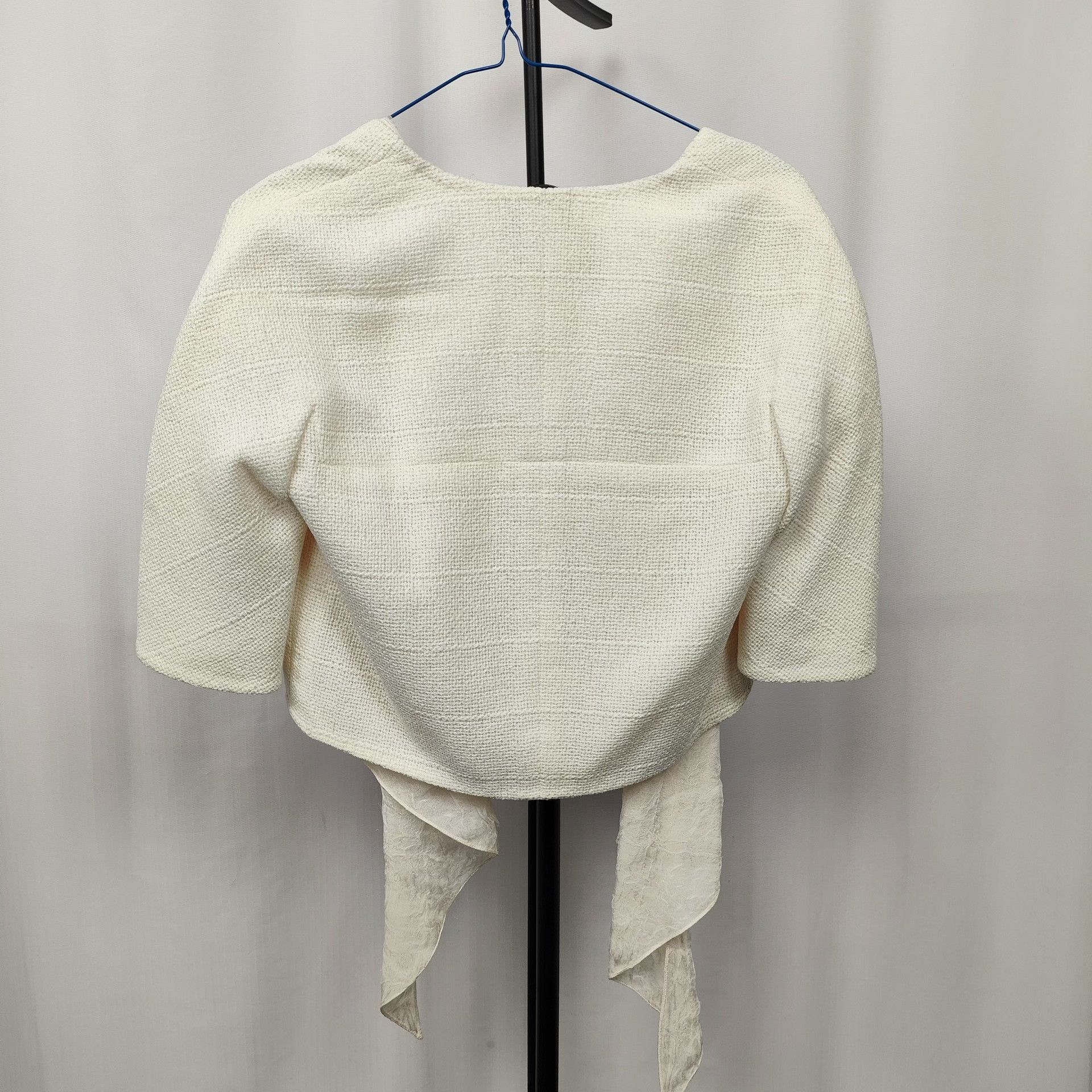 Chanel Chanel Silk Cropped White Jacket 34 Women Size XS / US 0-2 / IT 36-38 - 2 Thumbnail