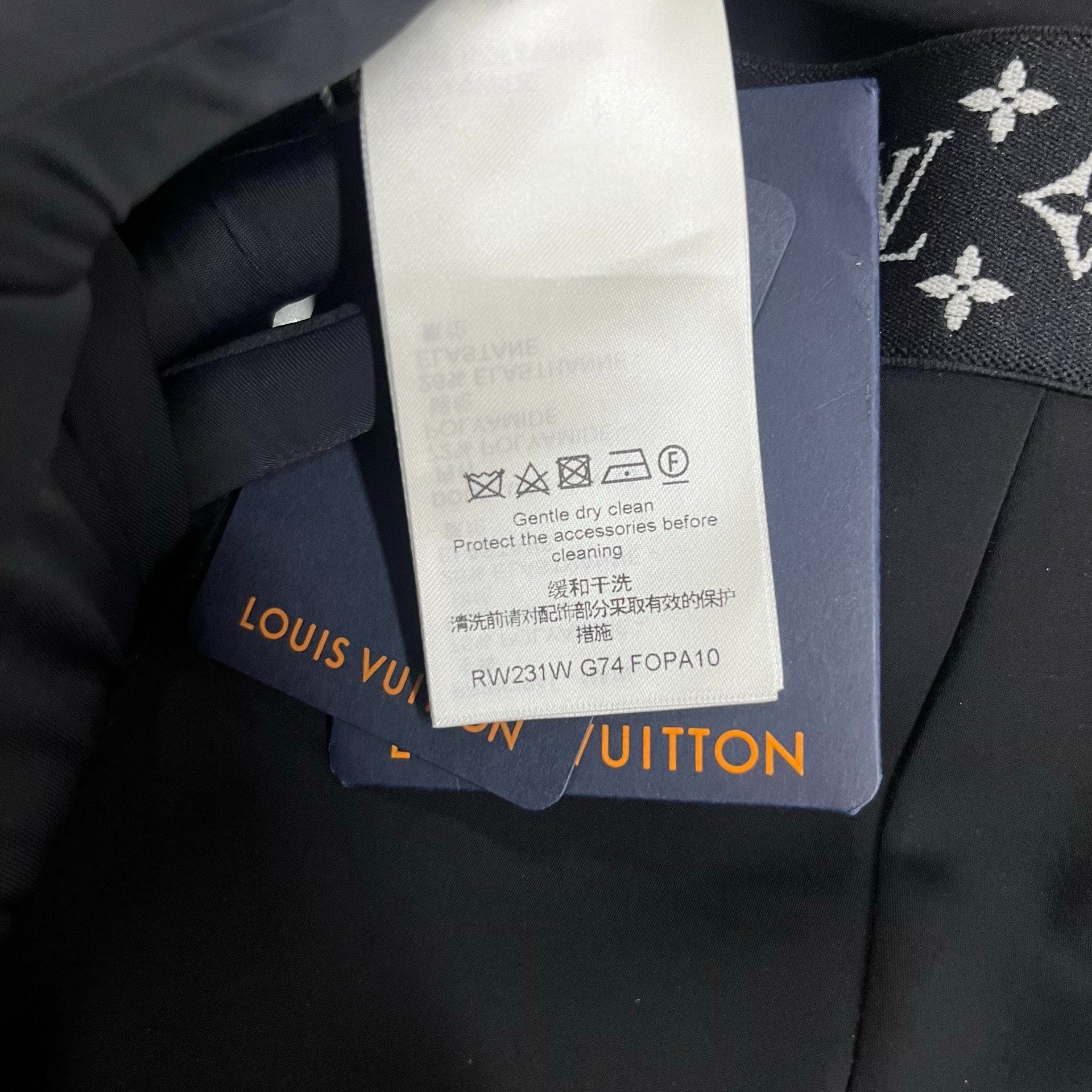 Louis Vuitton Louis Vuitton Black Pants 23 Women Size 23" - 5 Thumbnail