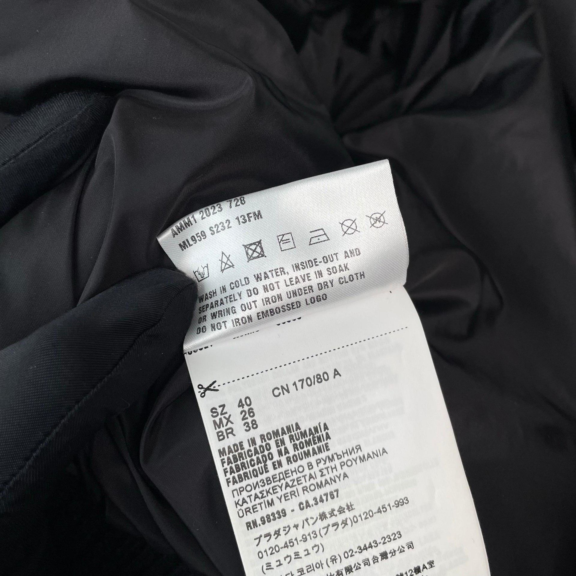 Miu Miu Miu Miu Knit Cropped Black Down Jacket 40 Women Size M / US 6-8 / IT 42-44 - 7 Thumbnail