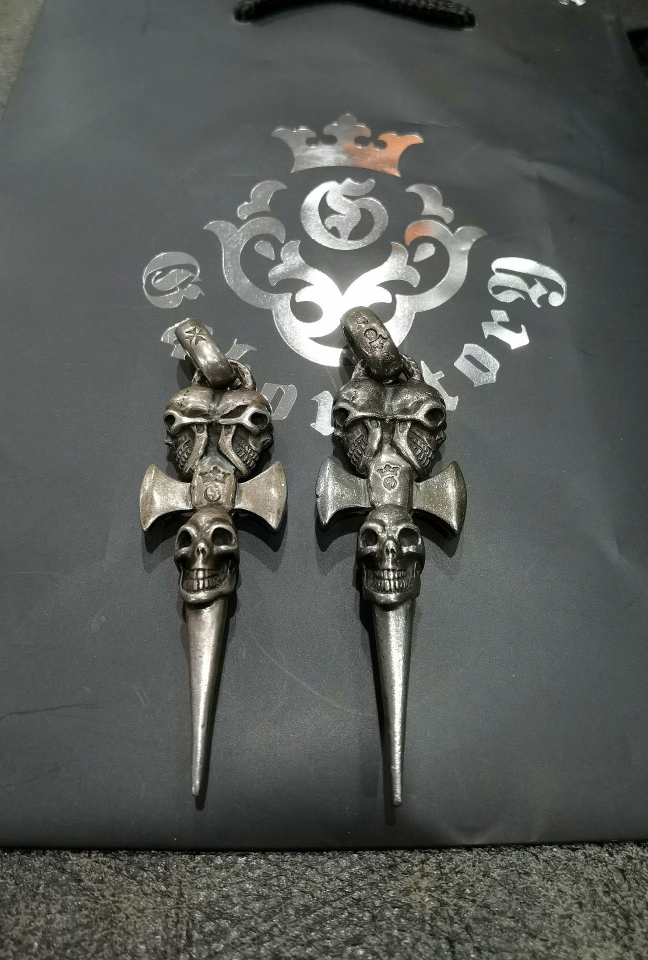 Gaboratory Gaboratory Early Skull Cross Pendant Size ONE SIZE - 5 Thumbnail
