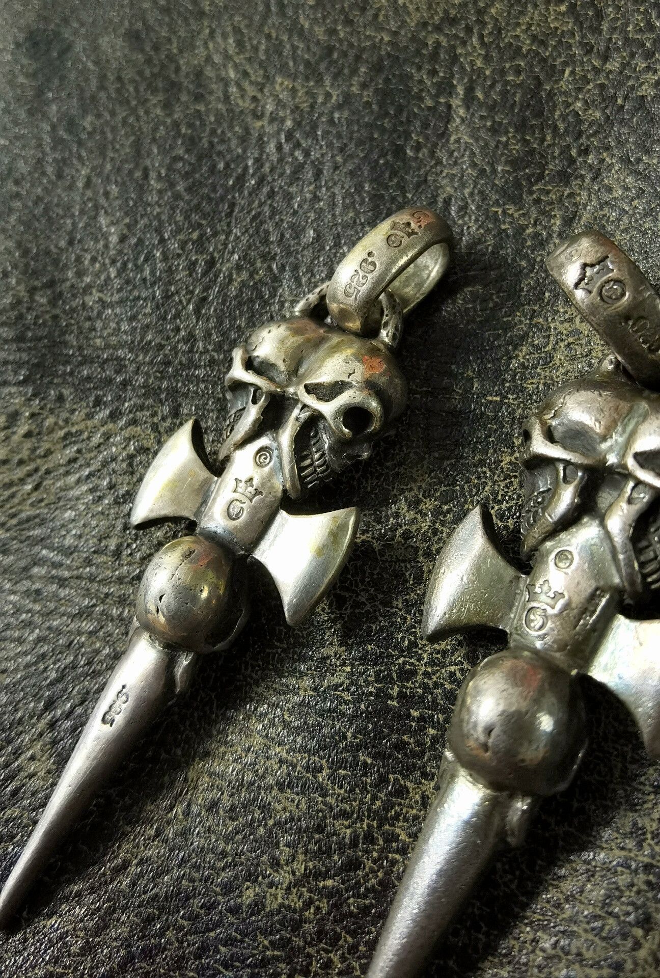 Gaboratory Gaboratory Early Skull Cross Pendant Size ONE SIZE - 6 Thumbnail