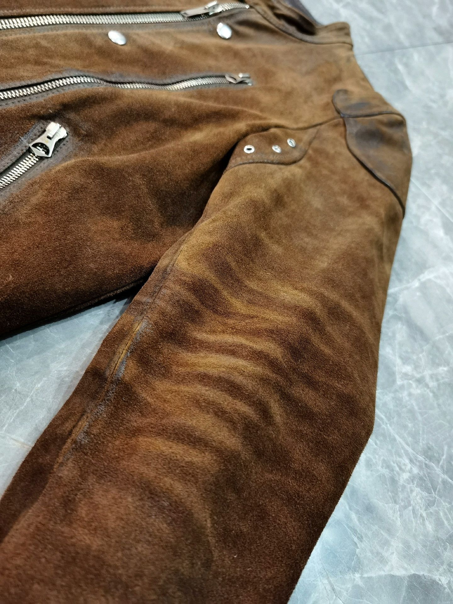 Golden Goose Golden Goose Vintage Distressed Leather Jacket Size US S / EU 44-46 / 1 - 5 Thumbnail
