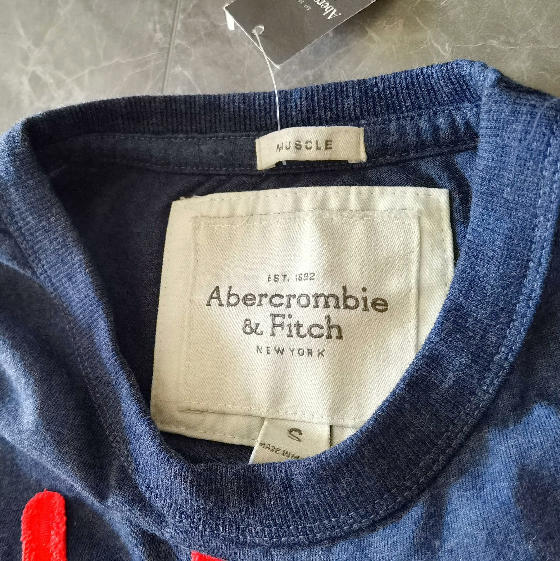 Abercrombie & Fitch Abercrombie Fitch Vintage Short Sleeve T-shirt Size US S / EU 44-46 / 1 - 2 Thumbnail