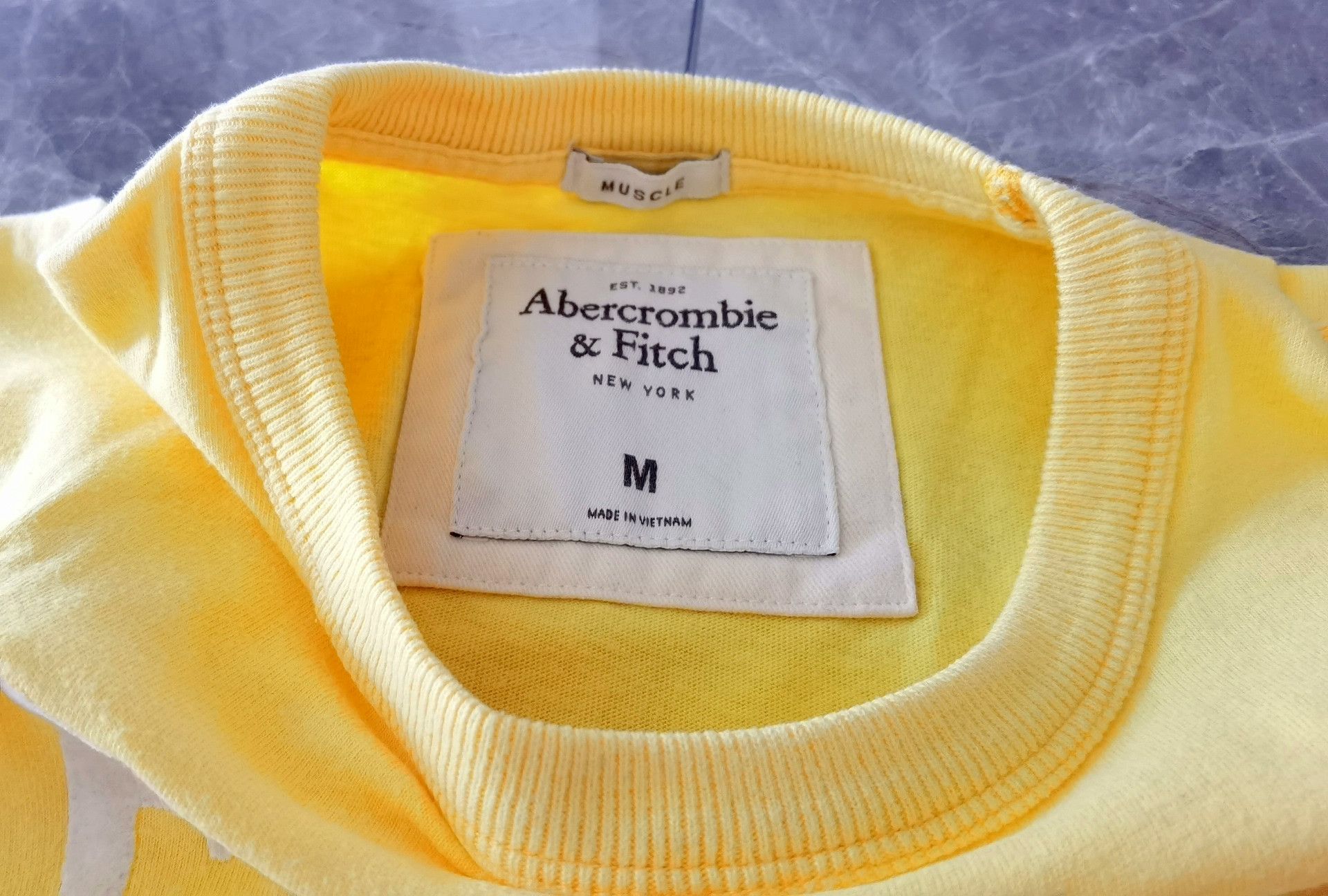 Abercrombie & Fitch Abercrombie Fitch Vintage Short-Sleeve Tee Size US M / EU 48-50 / 2 - 3 Thumbnail