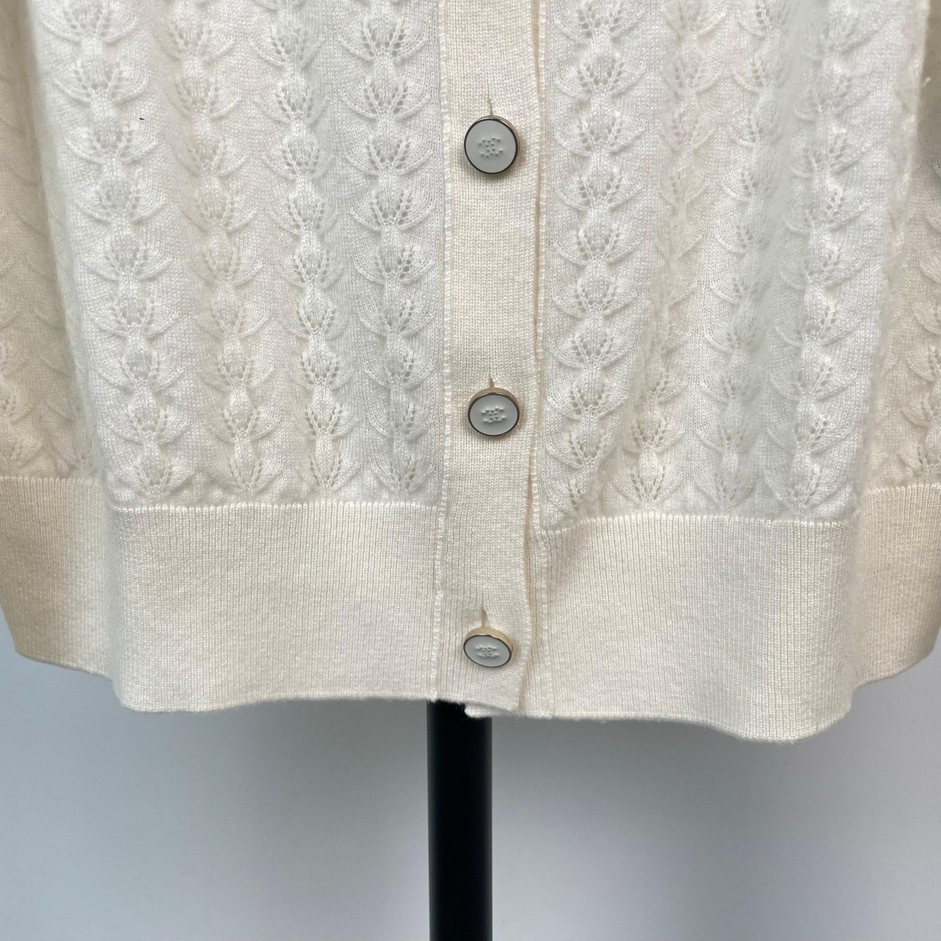 Chanel Chanel White Sweater 24 Women Size XS / US 0-2 / IT 36-38 - 3 Thumbnail
