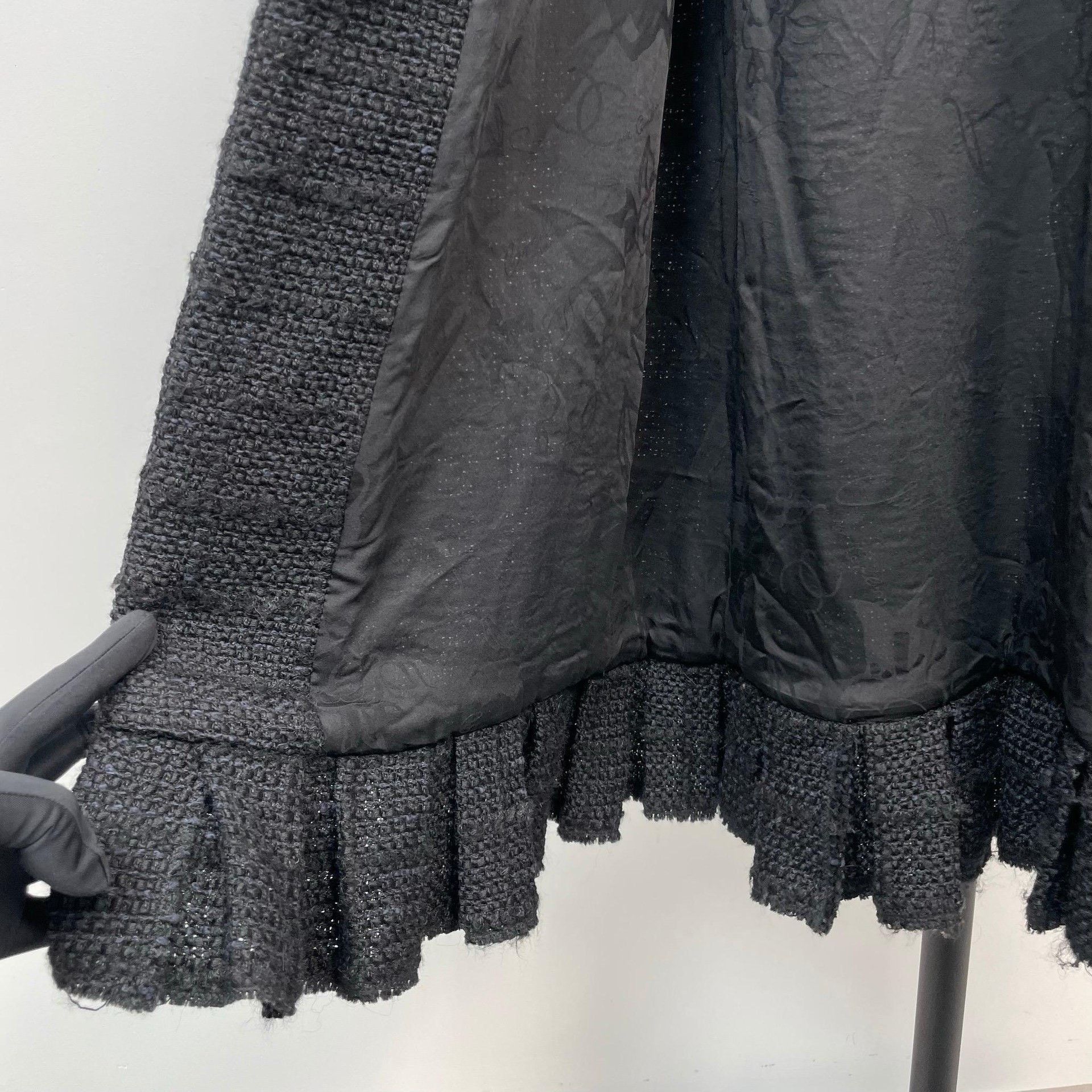 Chanel Chanel Black Heavy Coat 38 Men Size US S / EU 44-46 / 1 - 5 Thumbnail