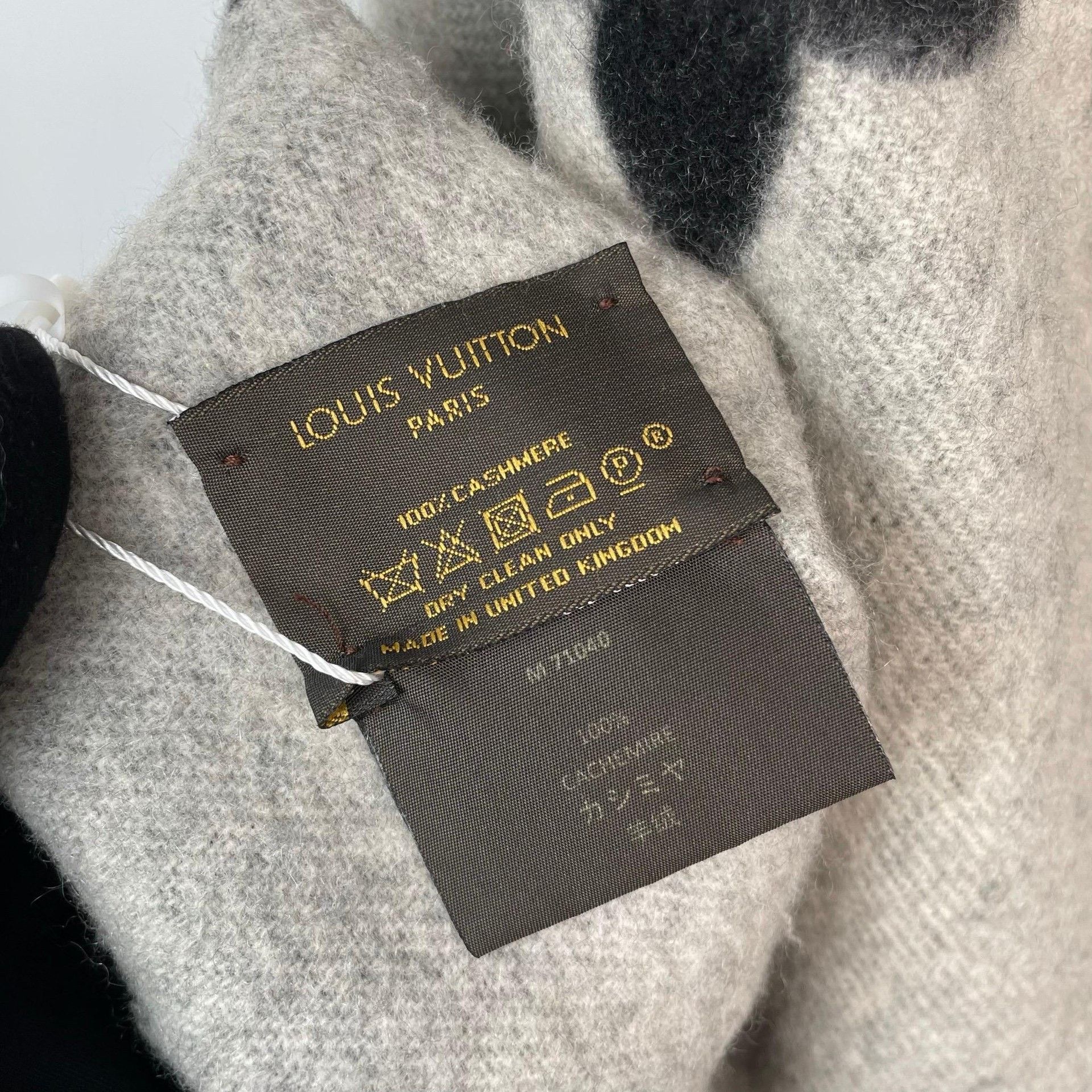 Louis Vuitton Louis Vuitton Multi Scarf XS Men Size ONE SIZE - 6 Thumbnail
