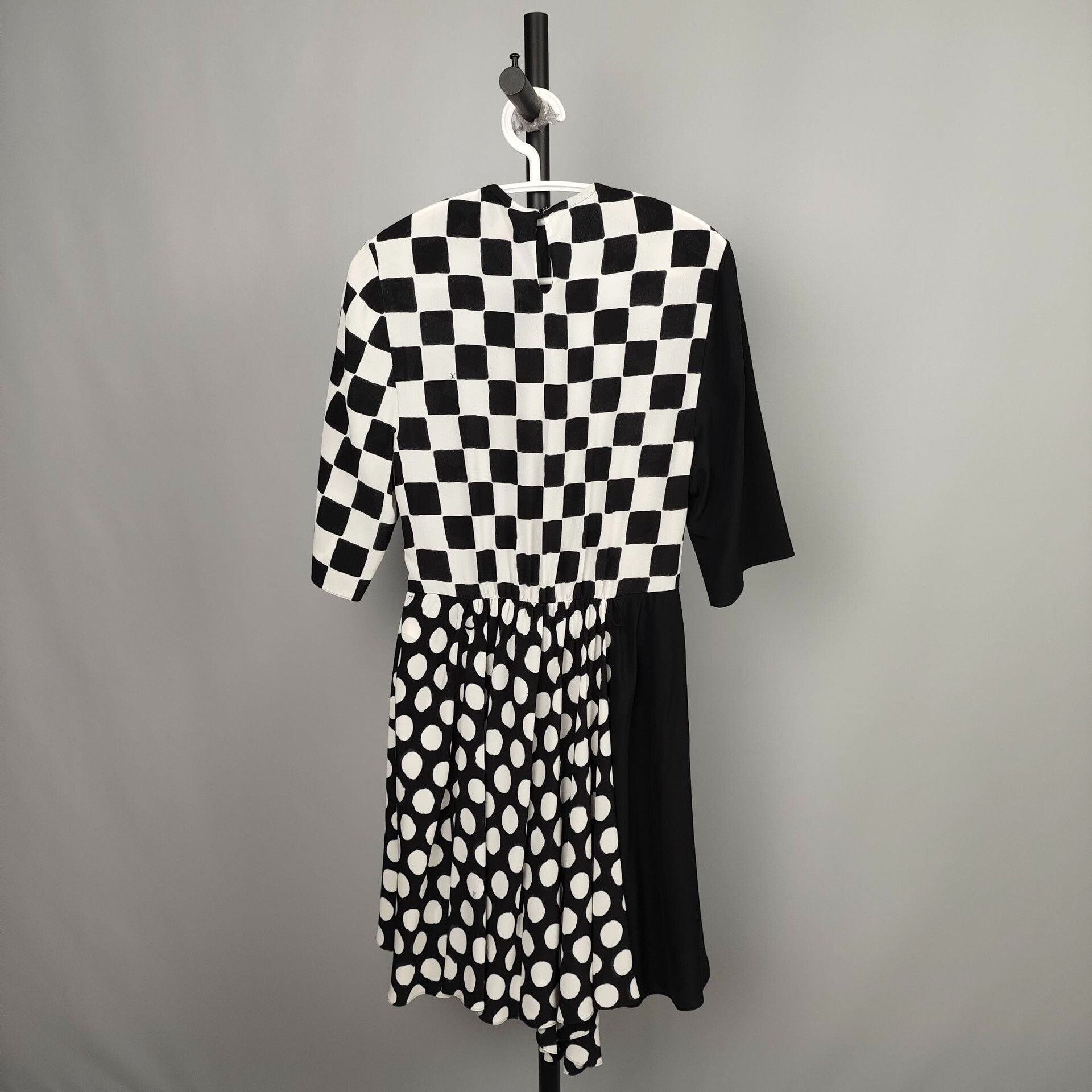 Louis Vuitton Louis Vuitton Black Dress 34 Women Size XS / US 0-2 / IT 36-38 - 3 Thumbnail