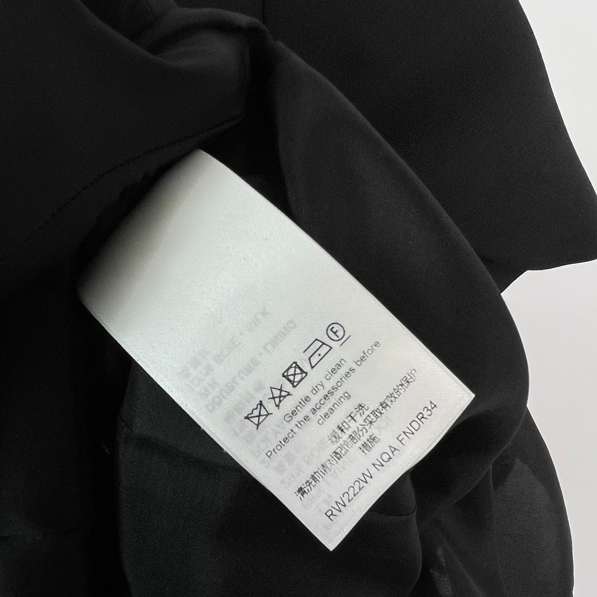 Louis Vuitton Louis Vuitton Black Dress L Women Size L / US 10 / IT 46 - 8 Thumbnail