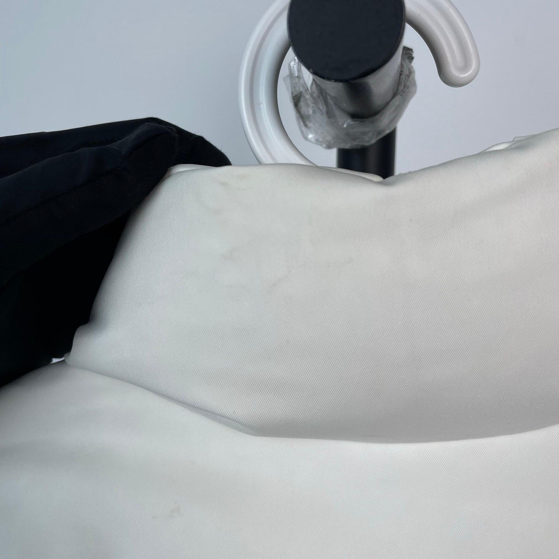 Gucci Gucci Down White Down Jacket 40 Women Size M / US 6-8 / IT 42-44 - 9 Thumbnail