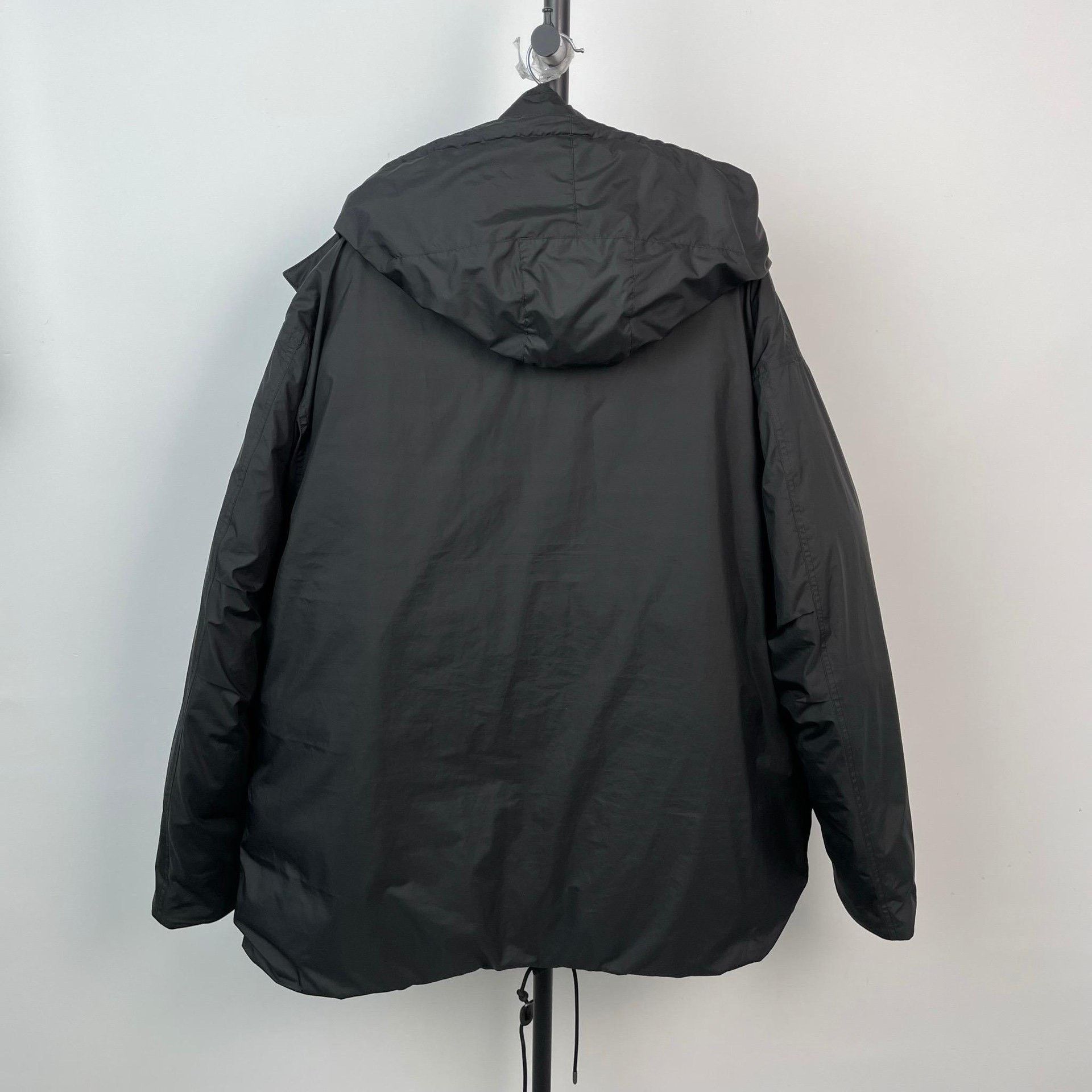 Burberry Burberry Heavy Coat XXL Men Size US XXL / EU 58 / 5 - 2 Thumbnail