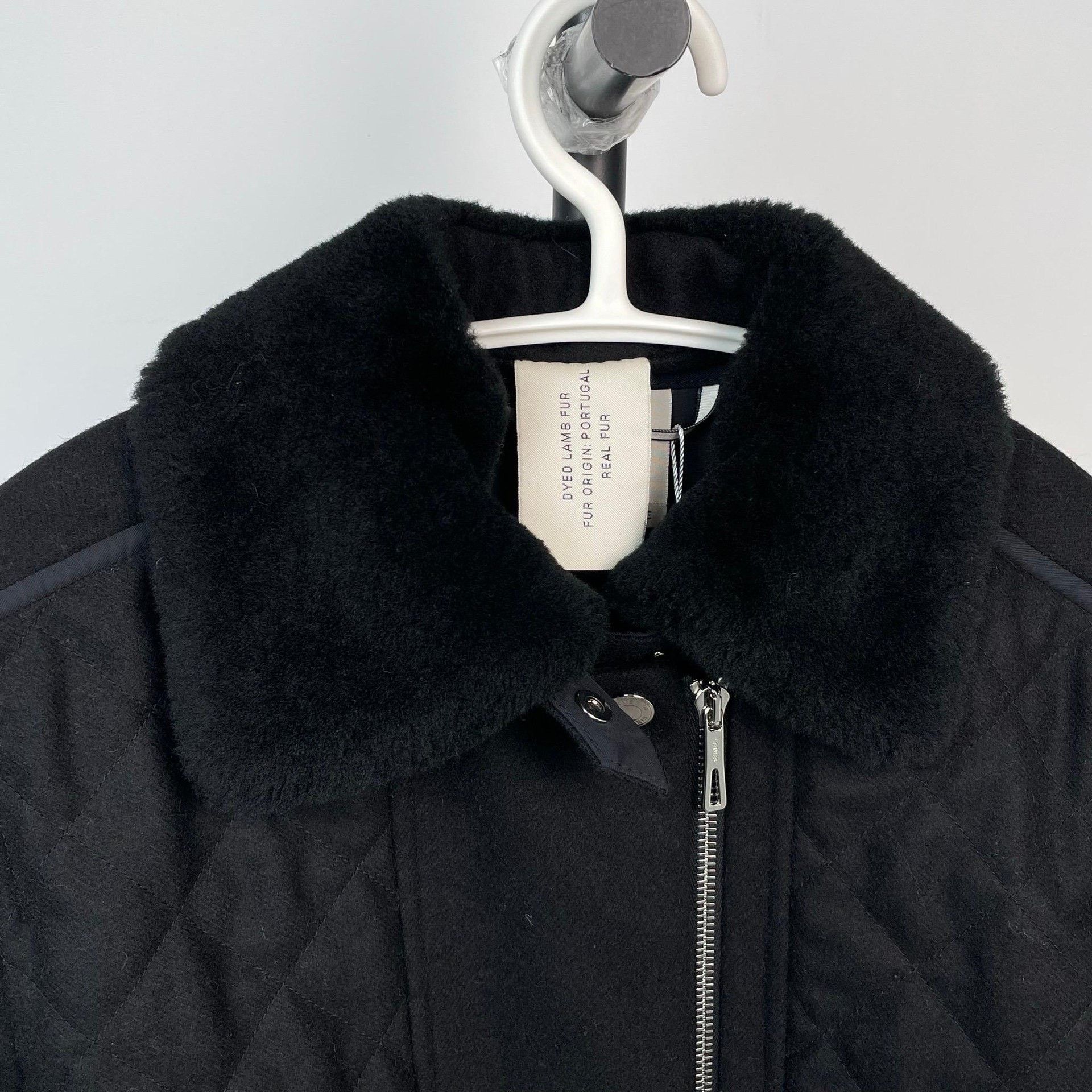 Hermes Hermes Plaid Black Down Jacket 34 Women Size XS / US 0-2 / IT 36-38 - 3 Thumbnail