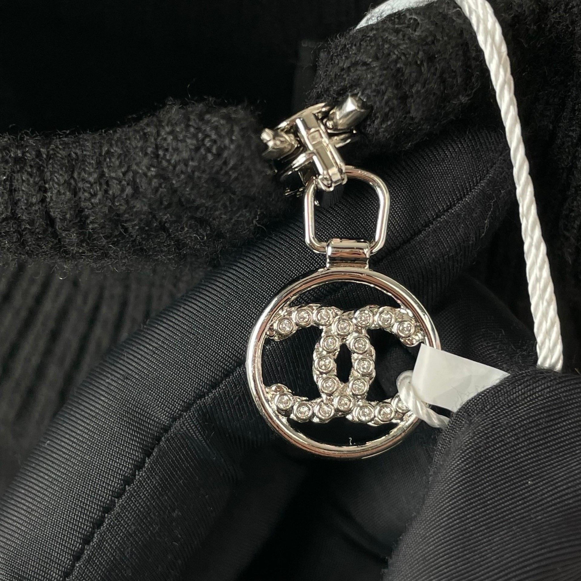 Chanel Chanel Black Light Jacket 40 Men Size US M / EU 48-50 / 2 - 5 Thumbnail