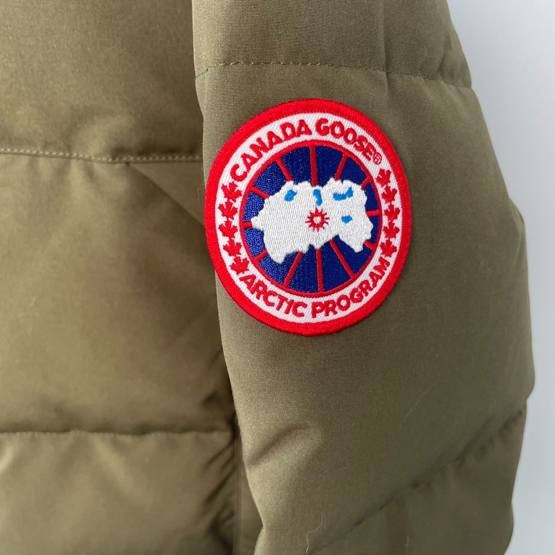 Canada Goose Canada Goose Green Heavy Coat M Men Size US M / EU 48-50 / 2 - 4 Thumbnail