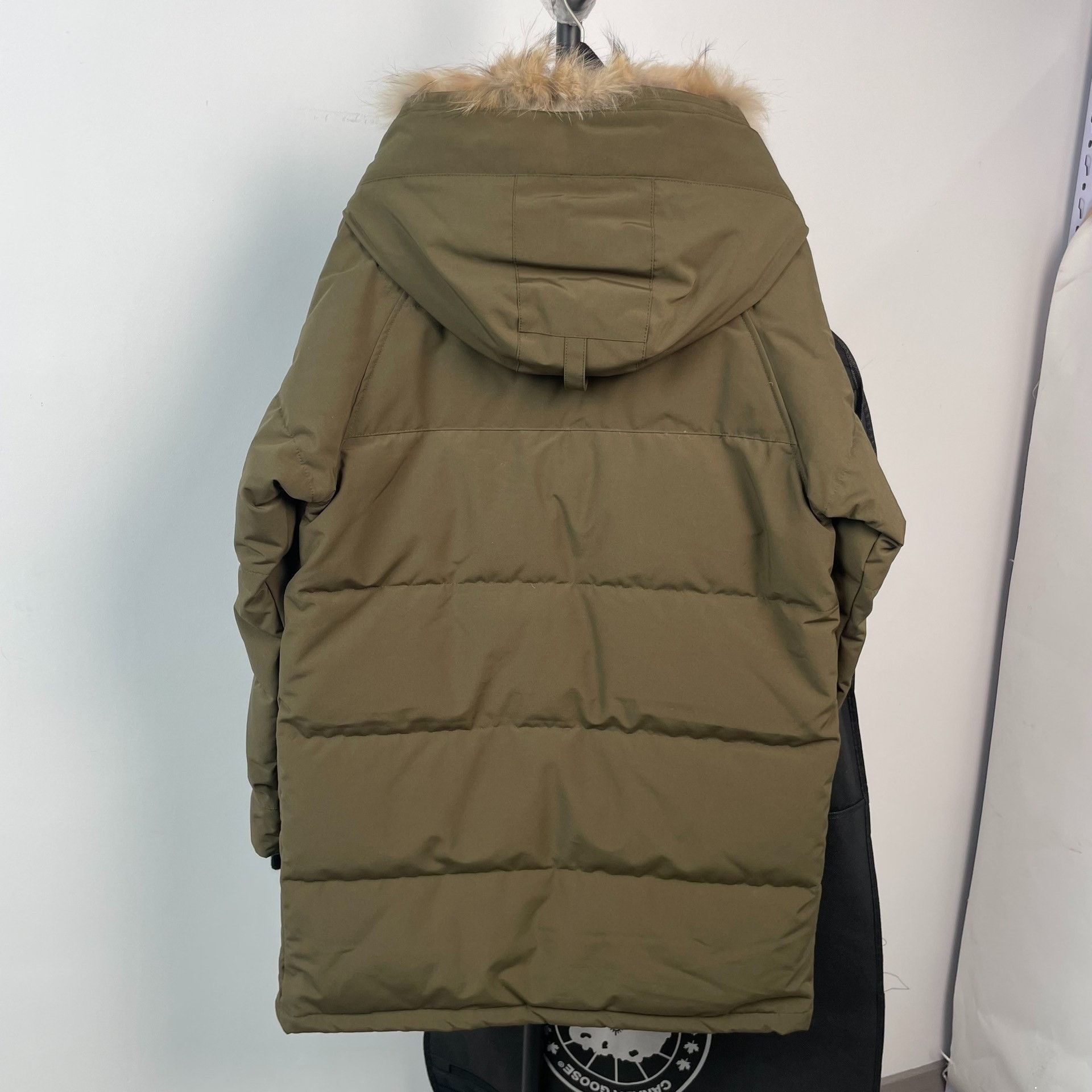 Canada Goose Canada Goose Green Heavy Coat M Men Size US M / EU 48-50 / 2 - 2 Thumbnail