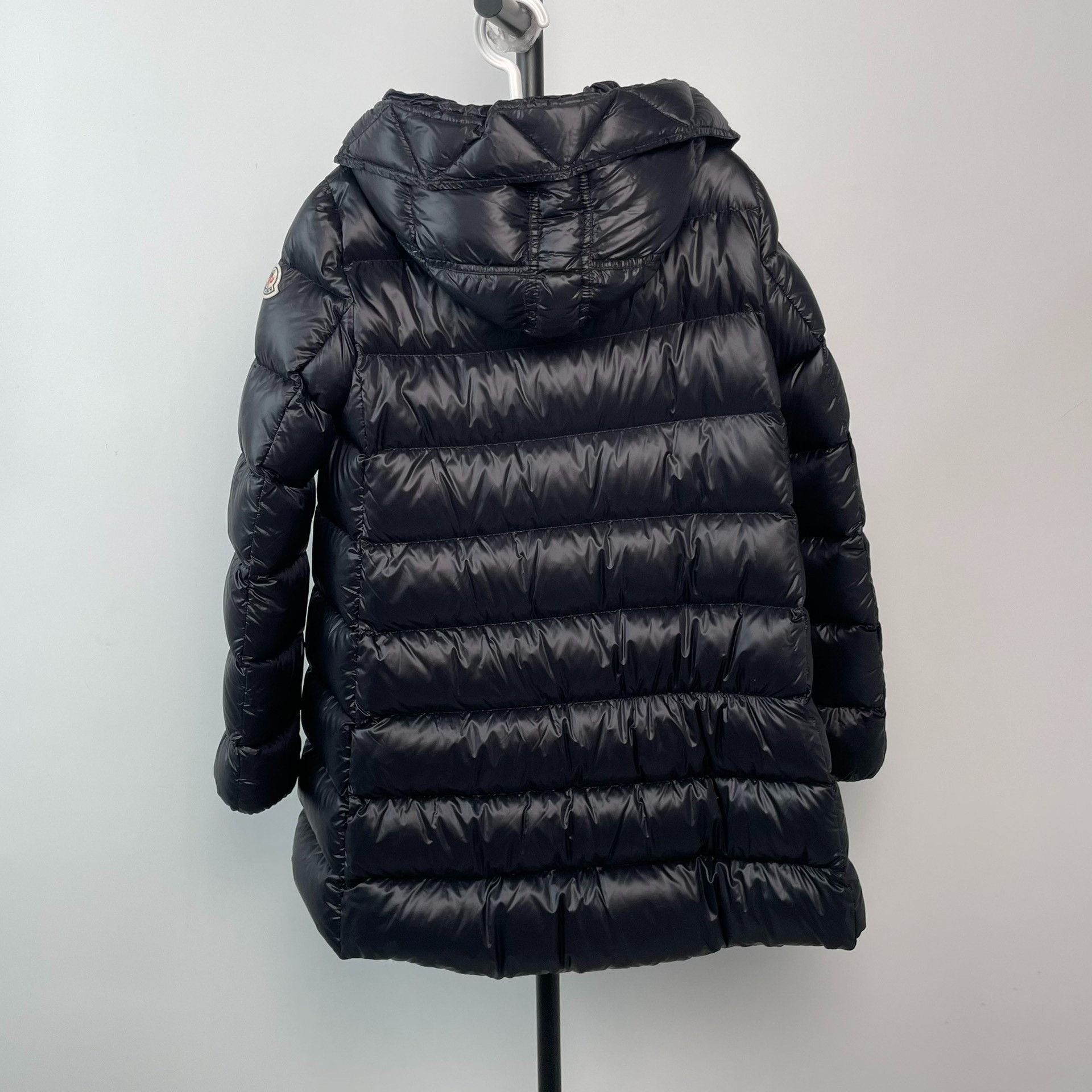 Moncler Moncler Black Down Jacket L Women Size L / US 10 / IT 46 - 2 Thumbnail