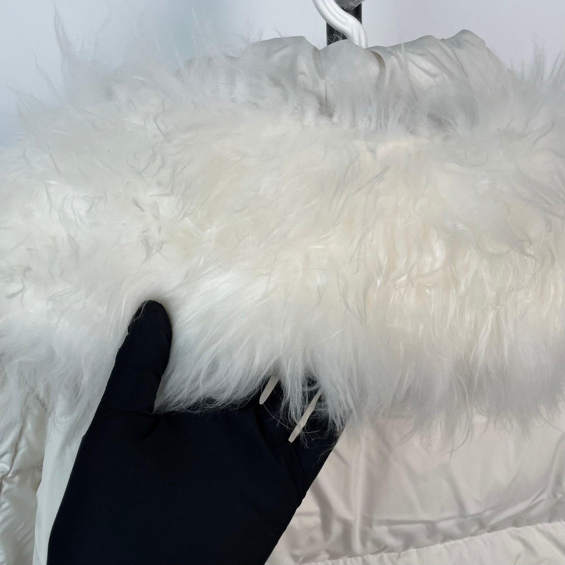 Moncler Moncler White Down Jacket 23 Women Size XS / US 0-2 / IT 36-38 - 4 Thumbnail