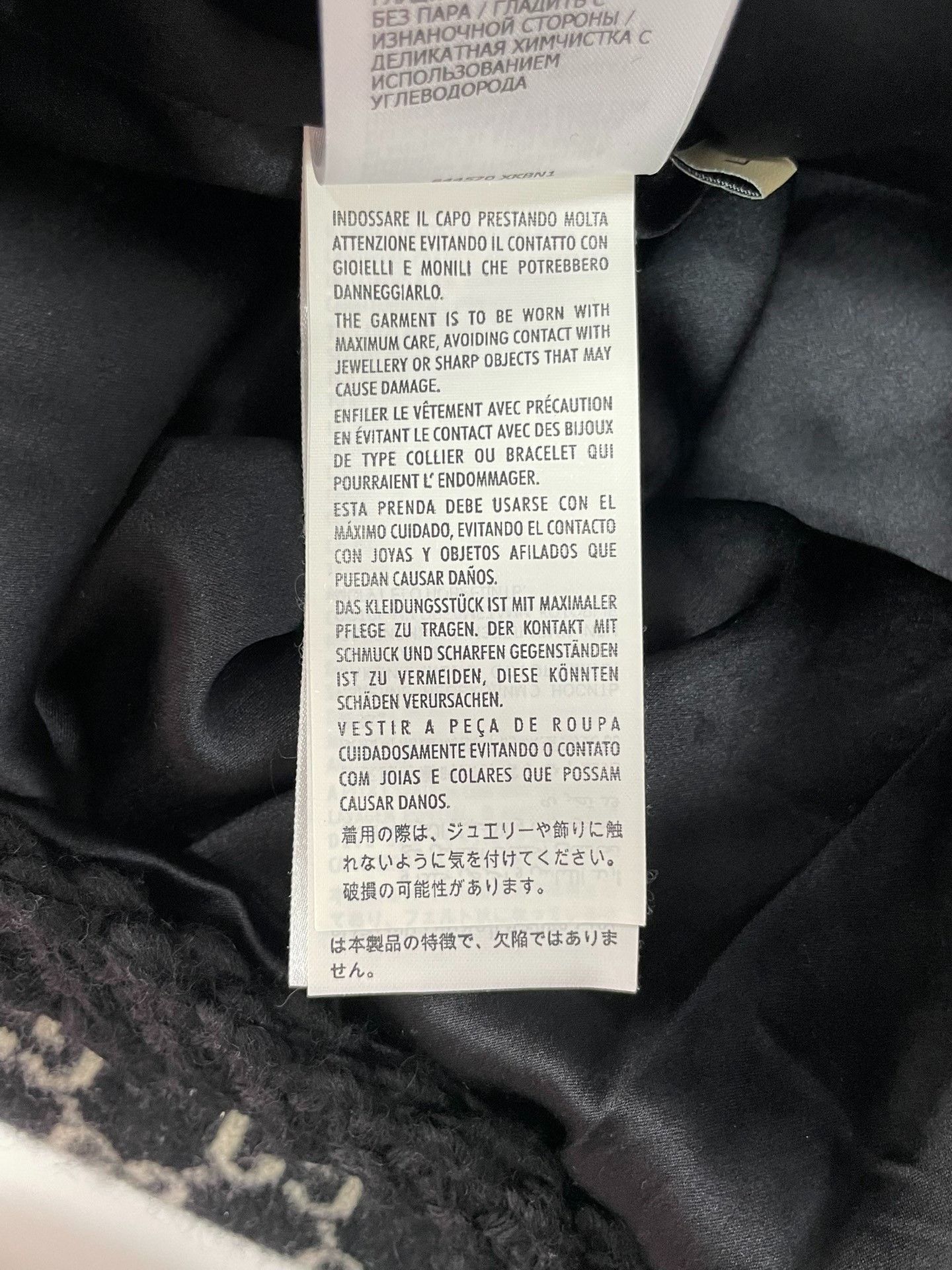 Gucci Gucci Wool Black Sweater L Women Size L / US 10 / IT 46 - 8 Thumbnail