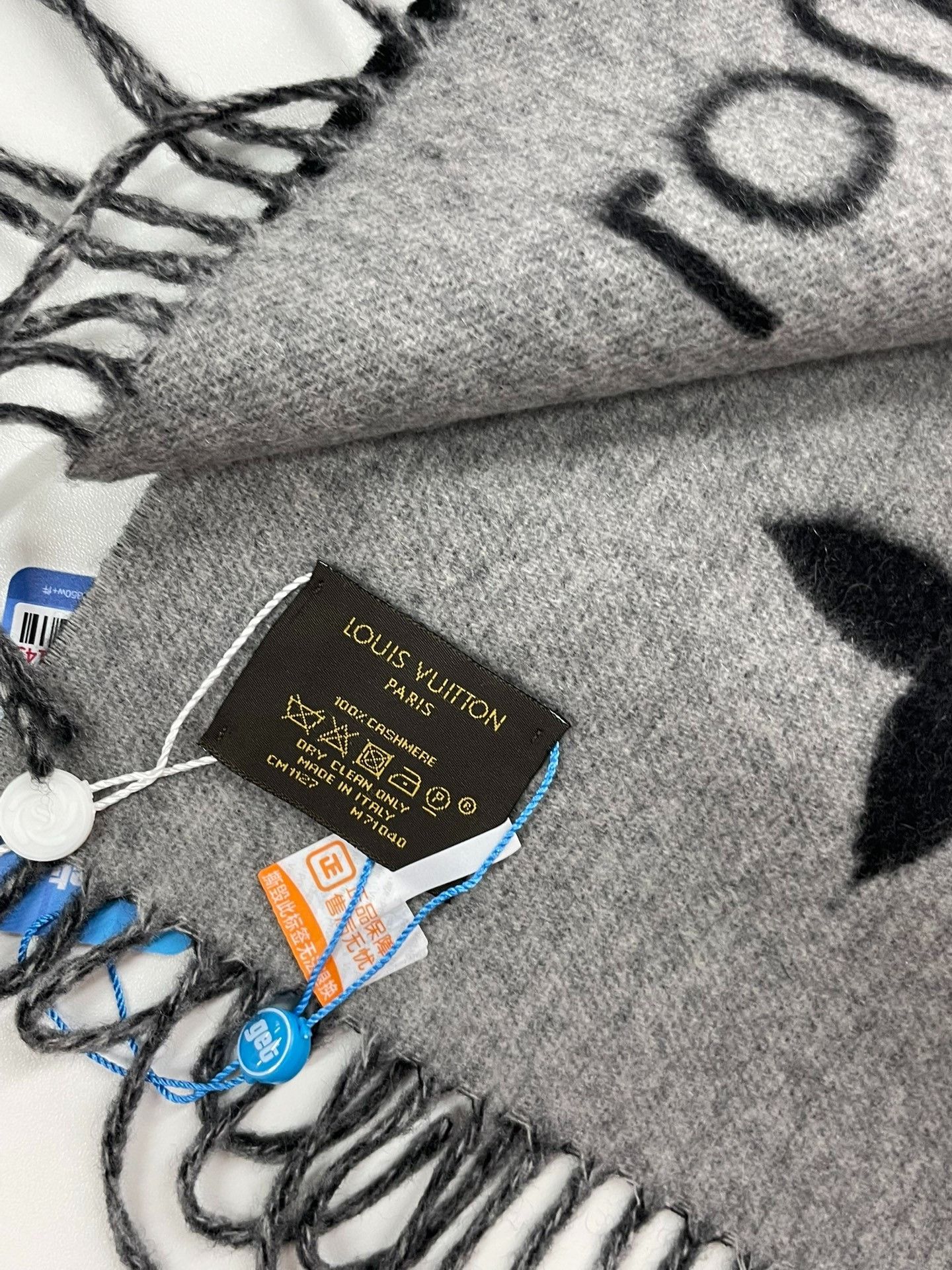 Louis Vuitton Louis Vuitton Multi Scarf L Men Size ONE SIZE - 3 Thumbnail
