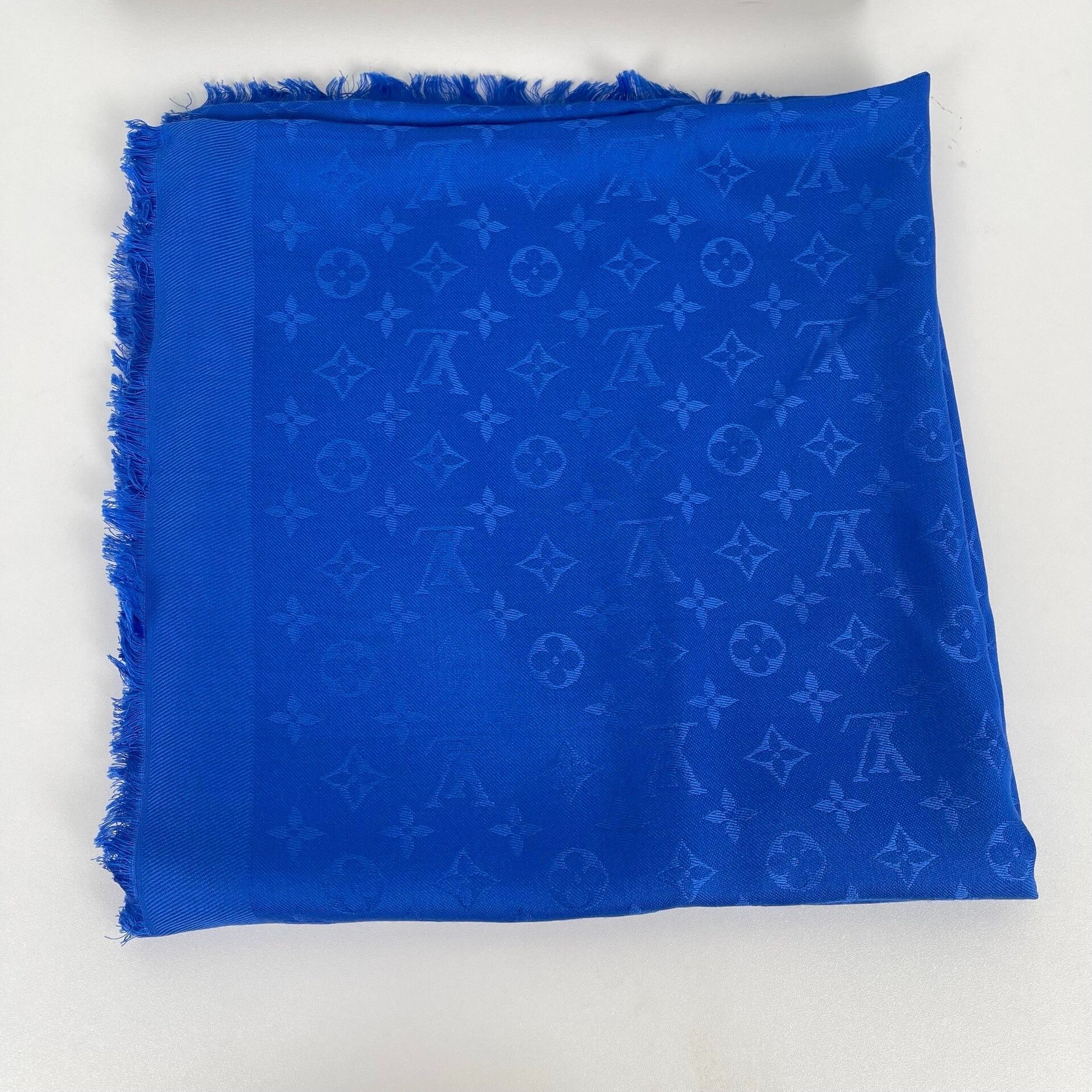 Louis Vuitton Louis Vuitton Blue Scarf 37.5 Men Size ONE SIZE - 3 Thumbnail