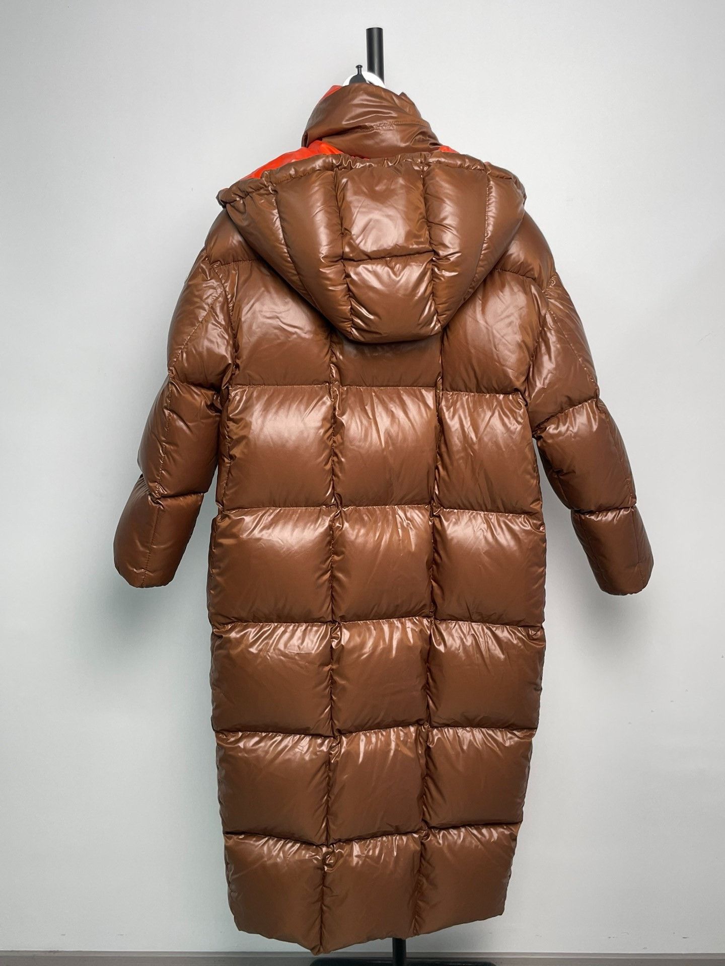 Moncler Moncler Orange Down Jacket 22 Women Size XS / US 0-2 / IT 36-38 - 2 Thumbnail