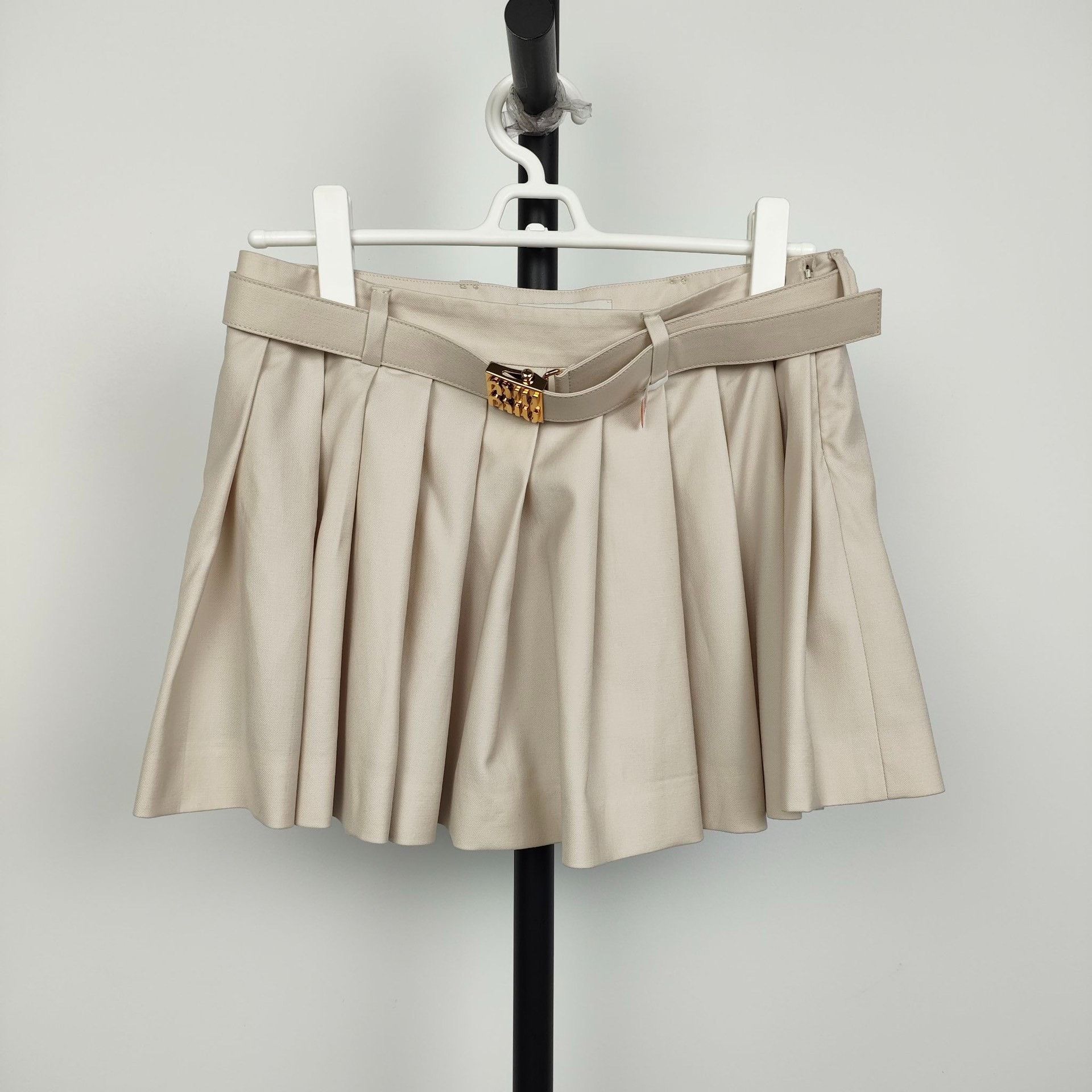 Miu Miu Miu Miu Beige Dress 36 Women Size S / US 4 / IT 40 - 2 Thumbnail
