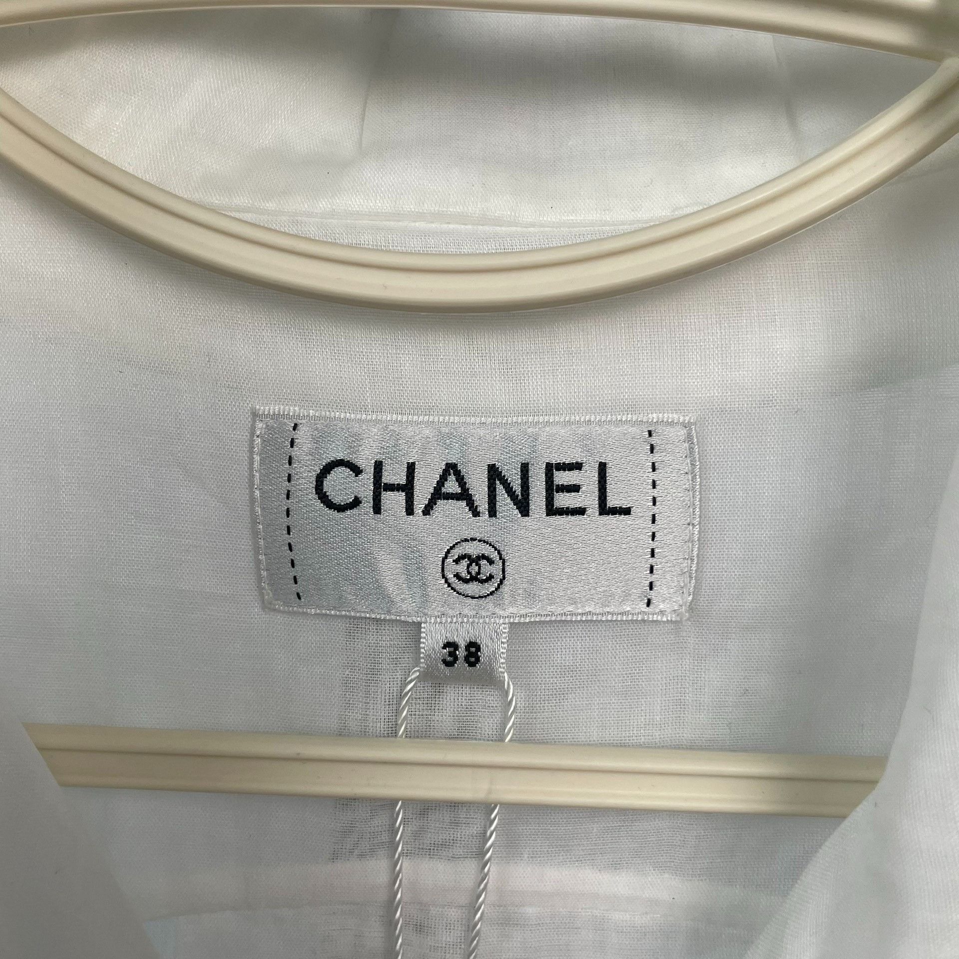 Chanel Chanel Limited Button Up 38 Women Size S / US 4 / IT 40 - 7 Thumbnail