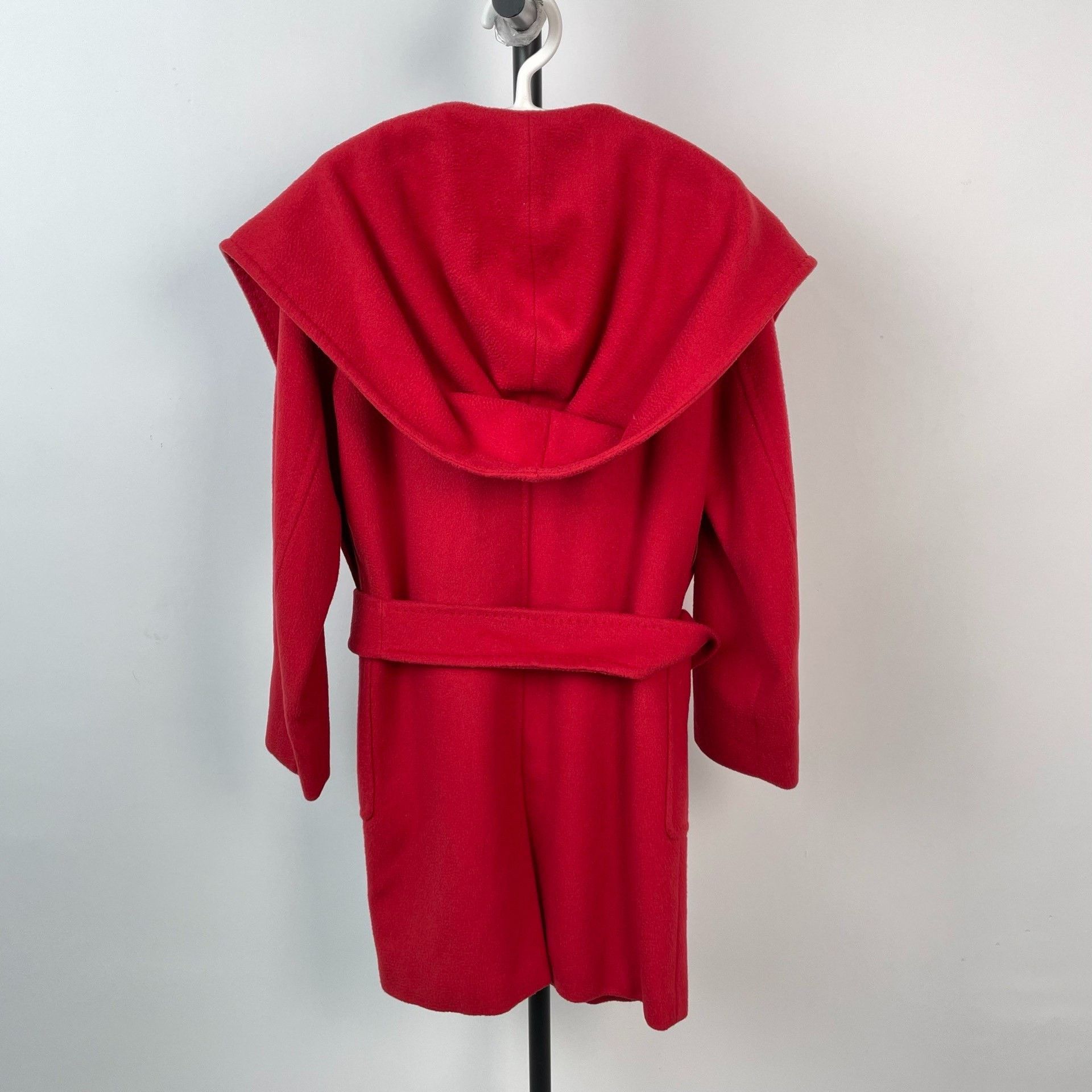Max Mara Max Mara Red Coat 36 Women Size S / US 4 / IT 40 - 2 Thumbnail