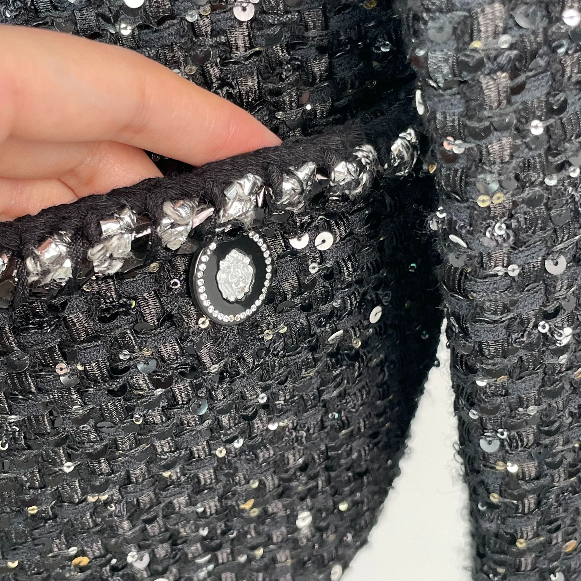 Chanel Chanel Black Light Jacket 36 Men Size US S / EU 44-46 / 1 - 8 Thumbnail