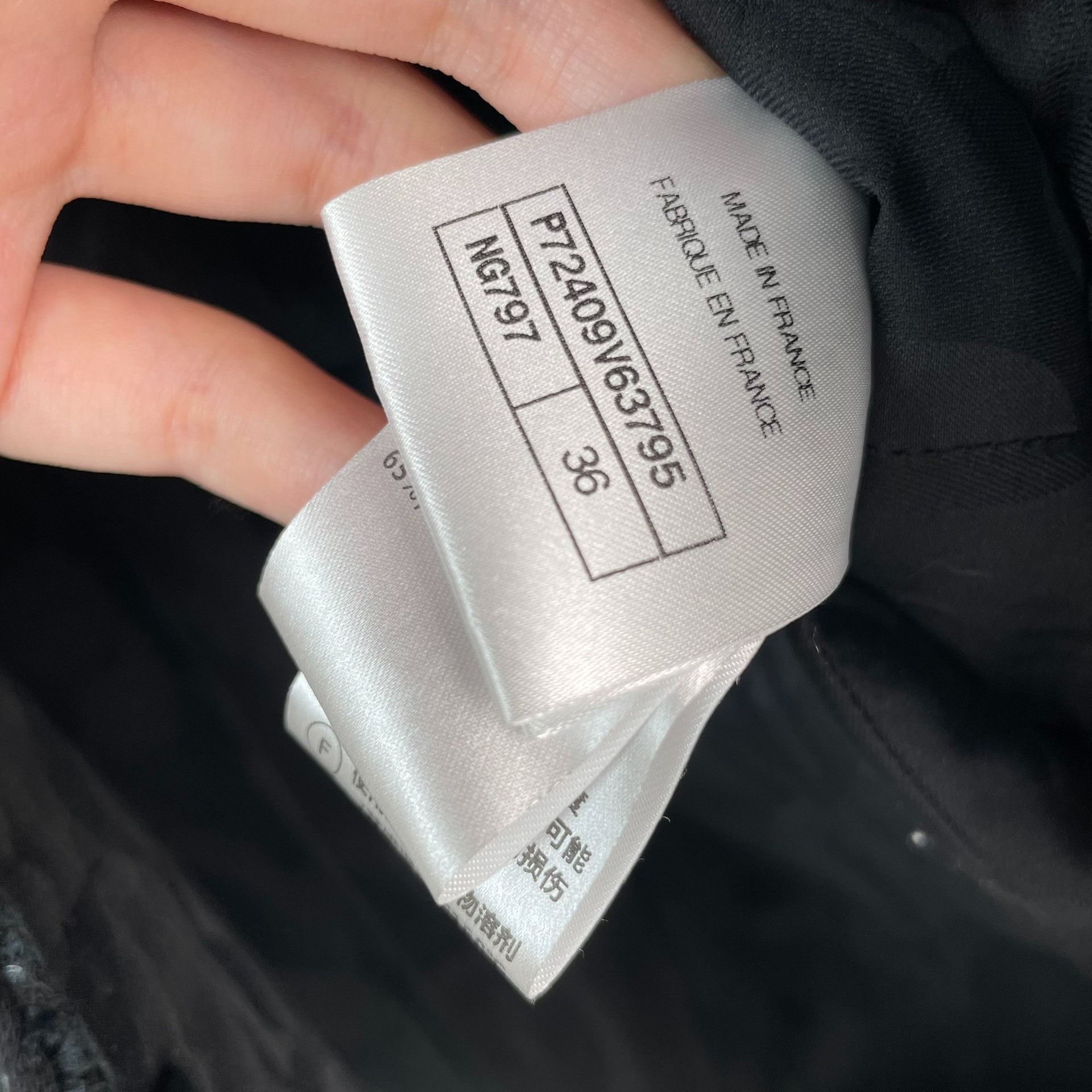 Chanel Chanel Black Light Jacket 36 Men Size US S / EU 44-46 / 1 - 6 Thumbnail
