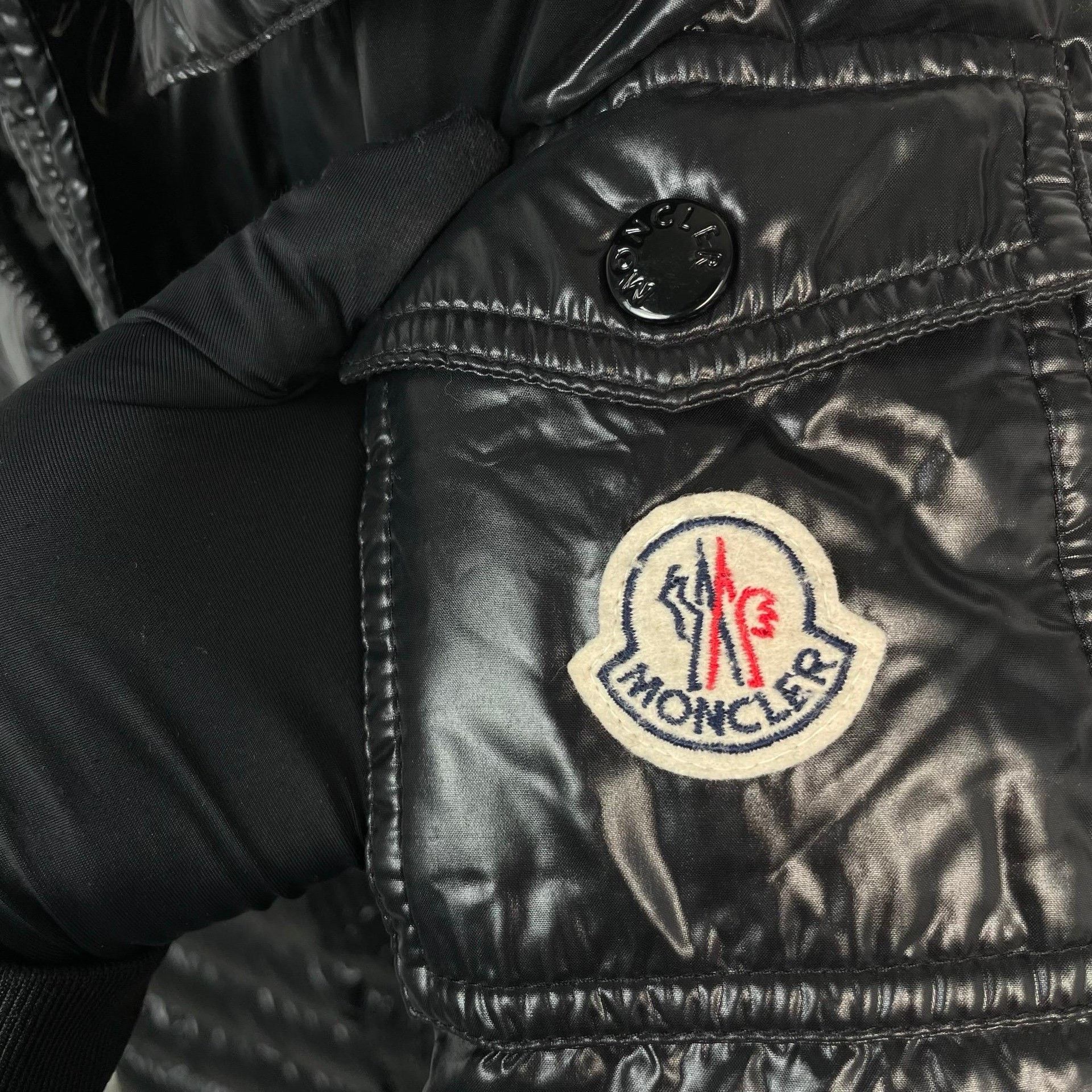 Moncler Moncler Embroidered Long Black Down Jacket M Women Size M / US 6-8 / IT 42-44 - 3 Thumbnail