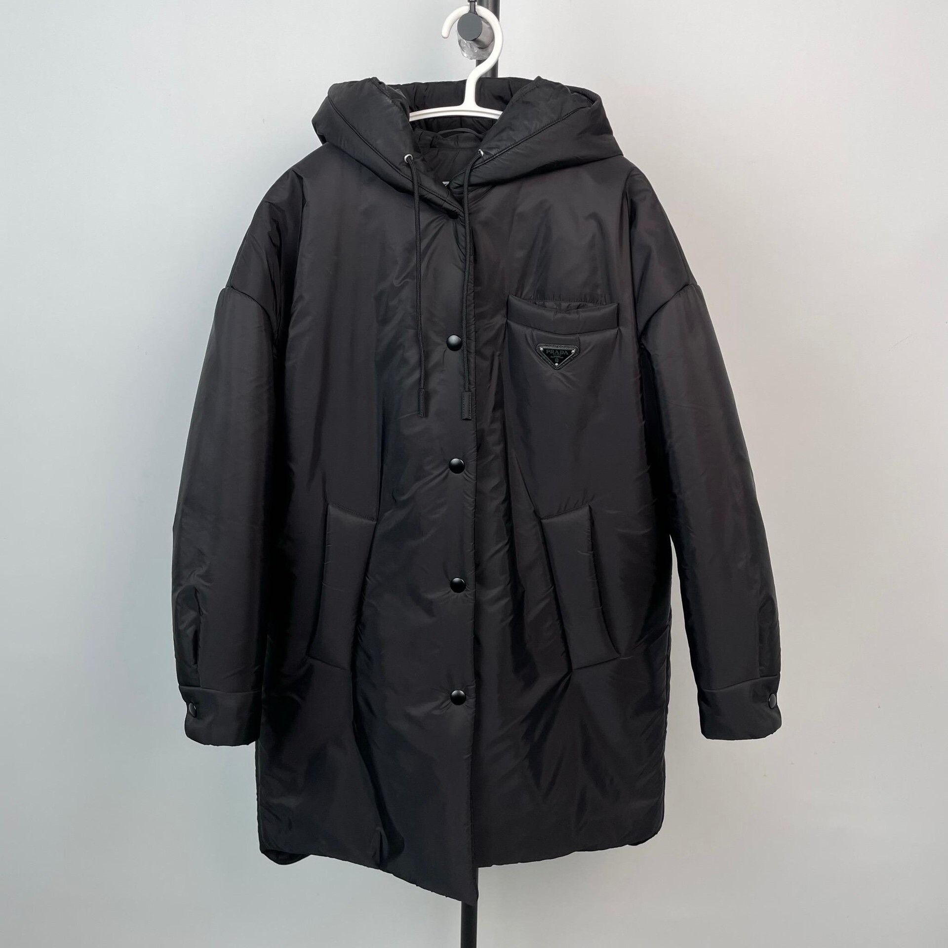 Prada Prada Metallic Long Black Heavy Coat 36 Men Size US S / EU 44-46 / 1 - 7 Thumbnail